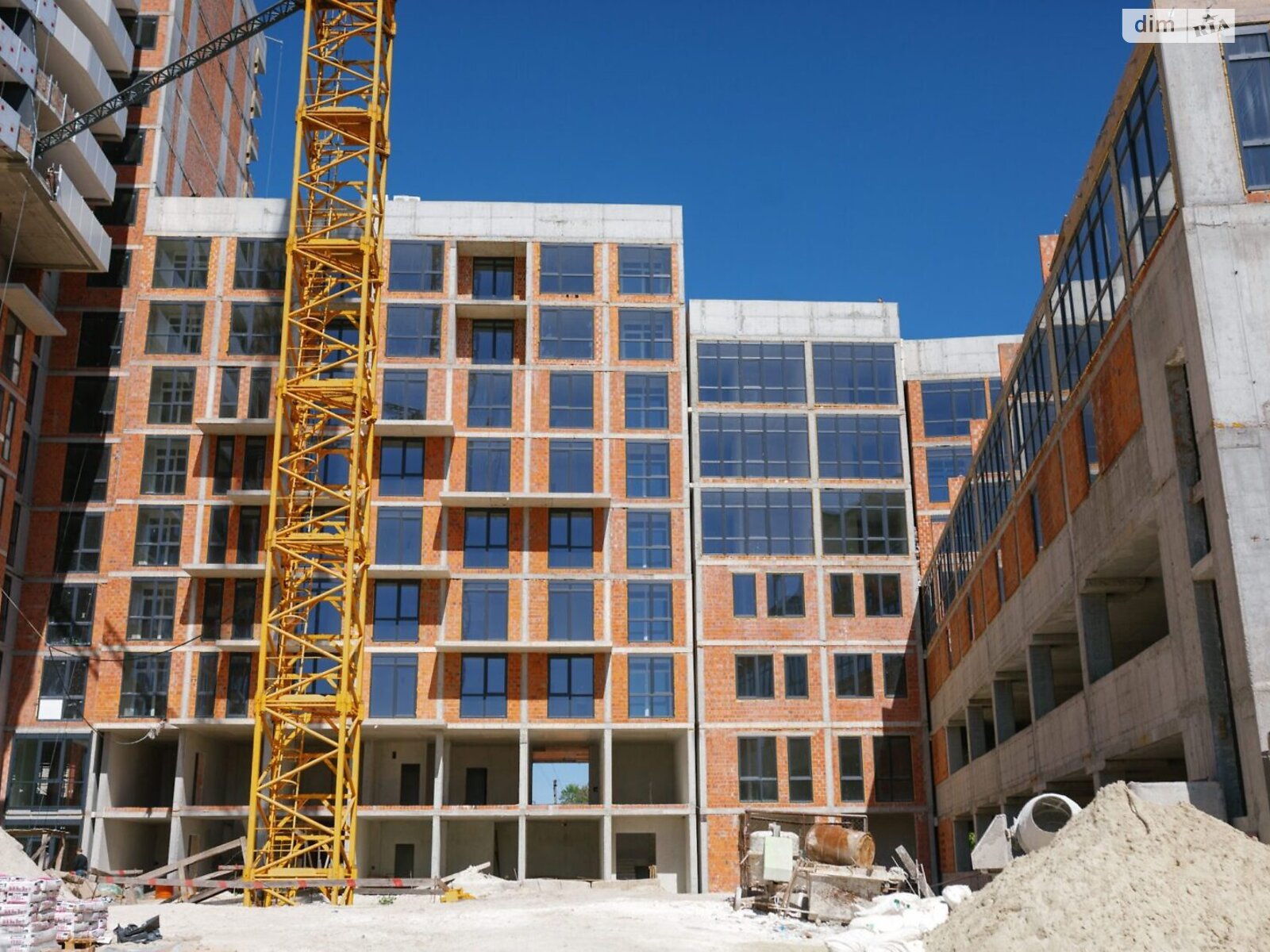 Продажа однокомнатной квартиры в Львове, на ул. Подсолнечная 32, район Сыхов фото 1 Продажа однокомнатной квартиры в Львове, на ул. Подсолнечная 32, район Сыхов фото 1