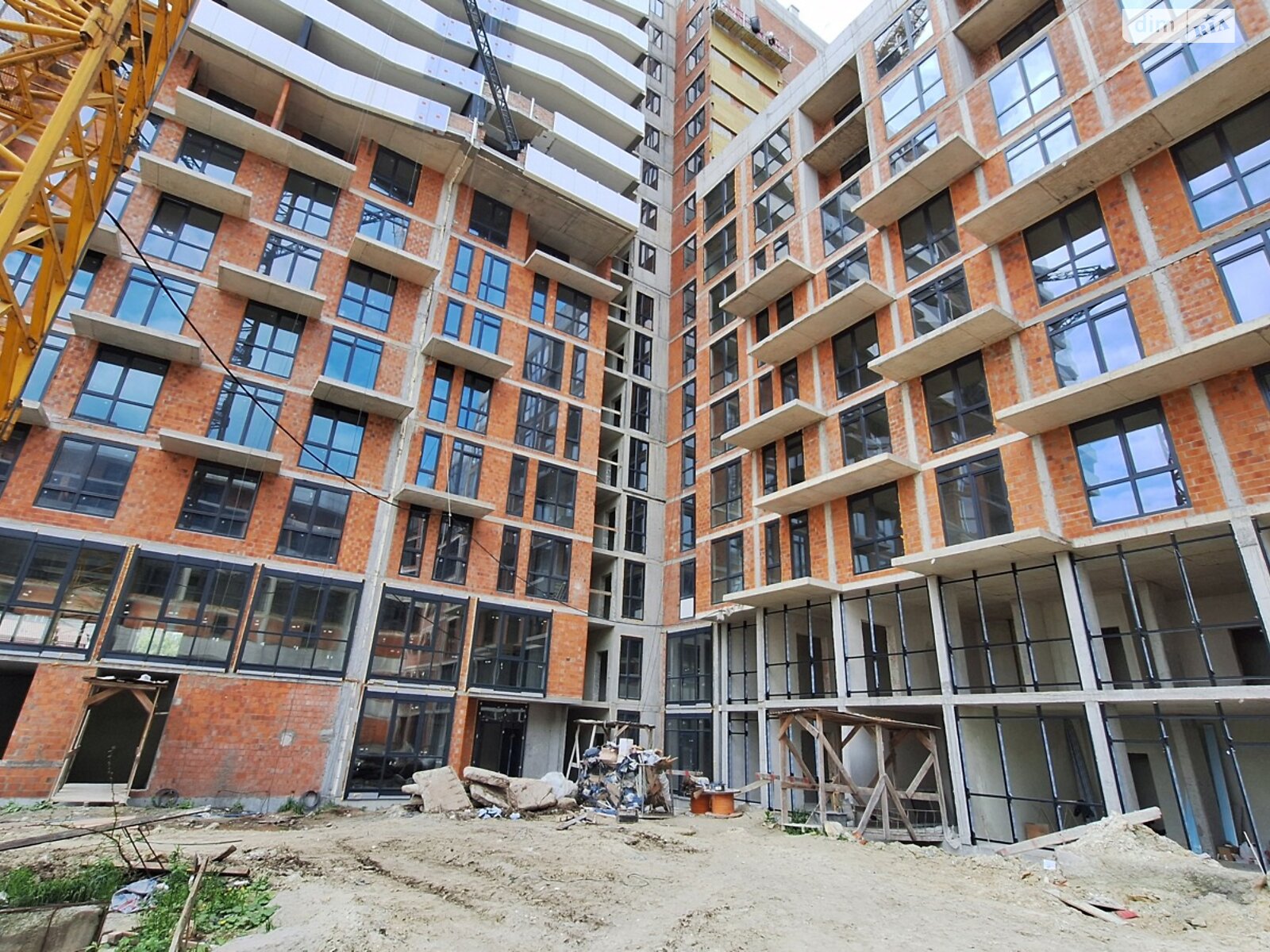 Продажа двухкомнатной квартиры в Львове, на ул. Подсолнечная 32, район Сыхов фото 1 Продажа двухкомнатной квартиры в Львове, на ул. Подсолнечная 32, район Сыхов фото 1