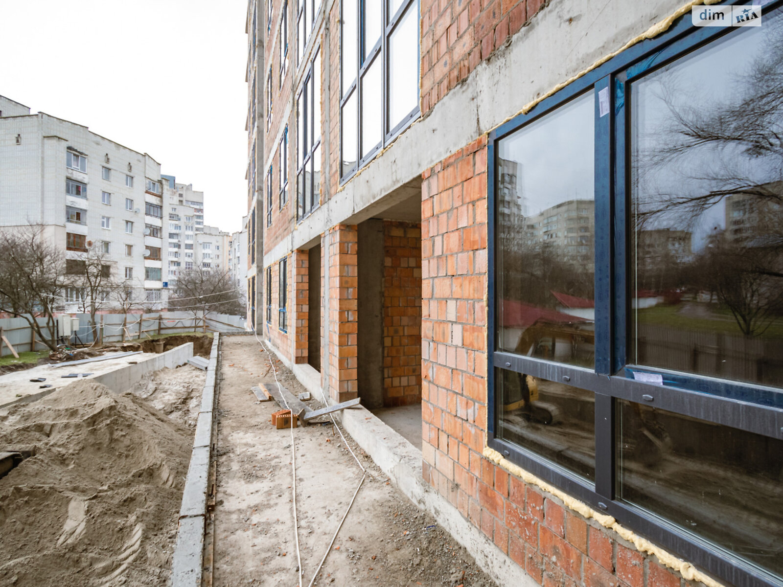 Продаж однокімнатної квартири в Львові, на вул. Трильовського 4а, 4б, фото 1