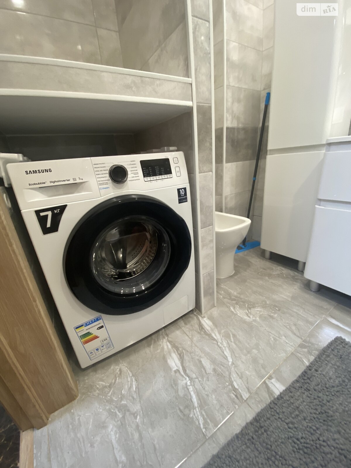 Продажа трехкомнатной квартиры в Львове, на ул. Венгерская, район Сыховский фото 1 Продажа трехкомнатной квартиры в Львове, на ул. Венгерская, район Сыховский фото 1