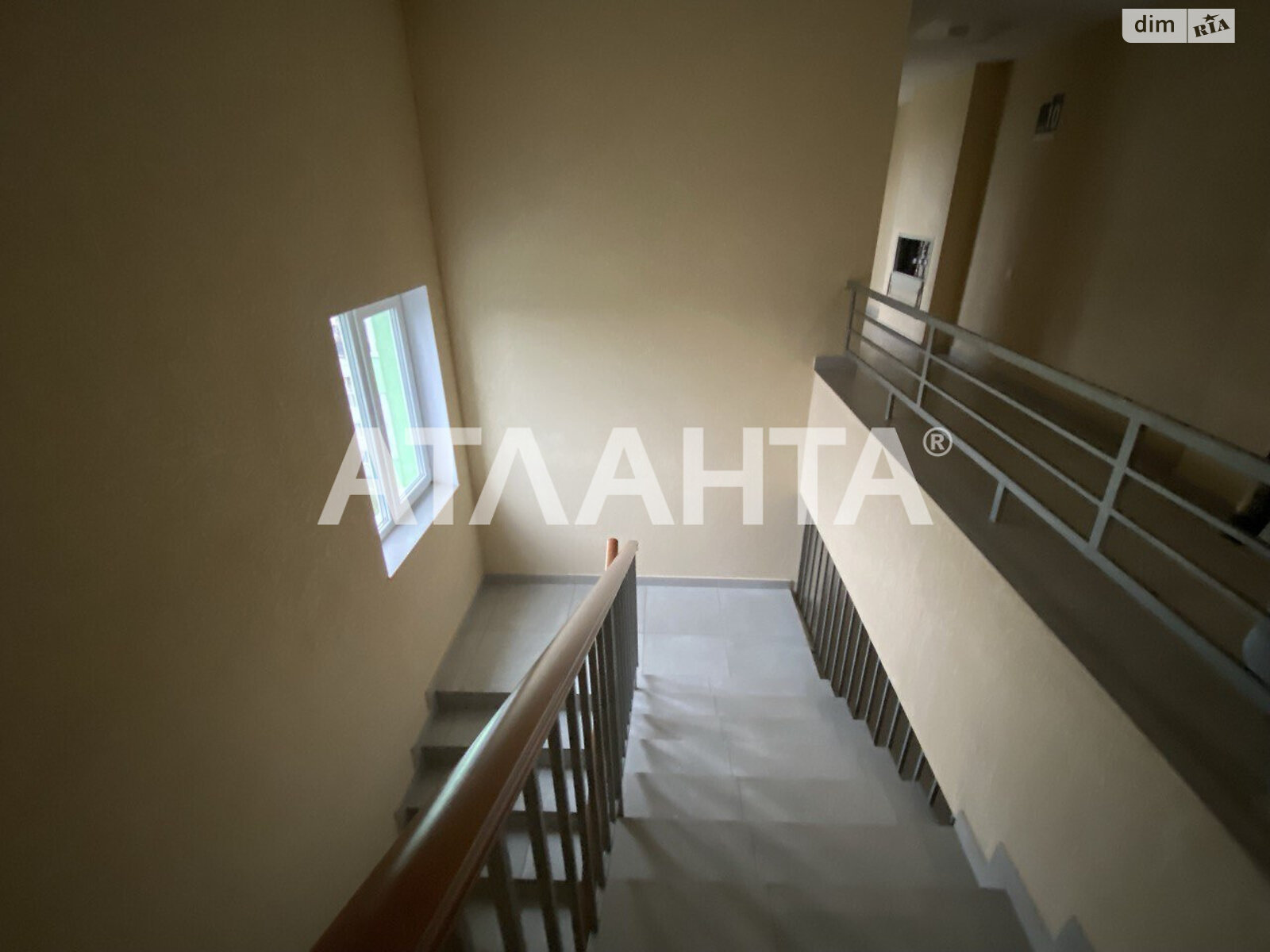 Продаж однокімнатної квартири в Львові, на вул. Угорська, район Сихівський фото 1 Продаж однокімнатної квартири в Львові, на вул. Угорська, район Сихівський фото 1