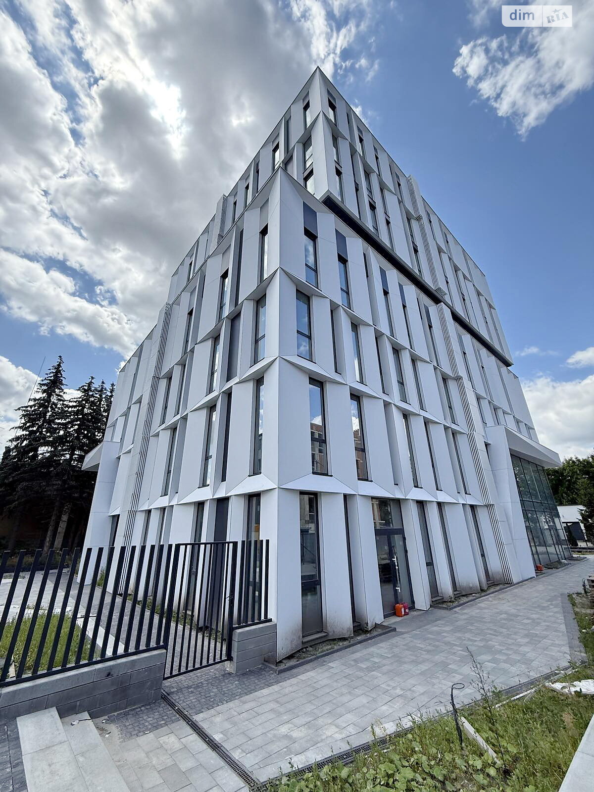 Продажа двухкомнатной квартиры в Львове, на ул. Венгерская 14, район Сыховский фото 1 Продажа двухкомнатной квартиры в Львове, на ул. Венгерская 14, район Сыховский фото 1