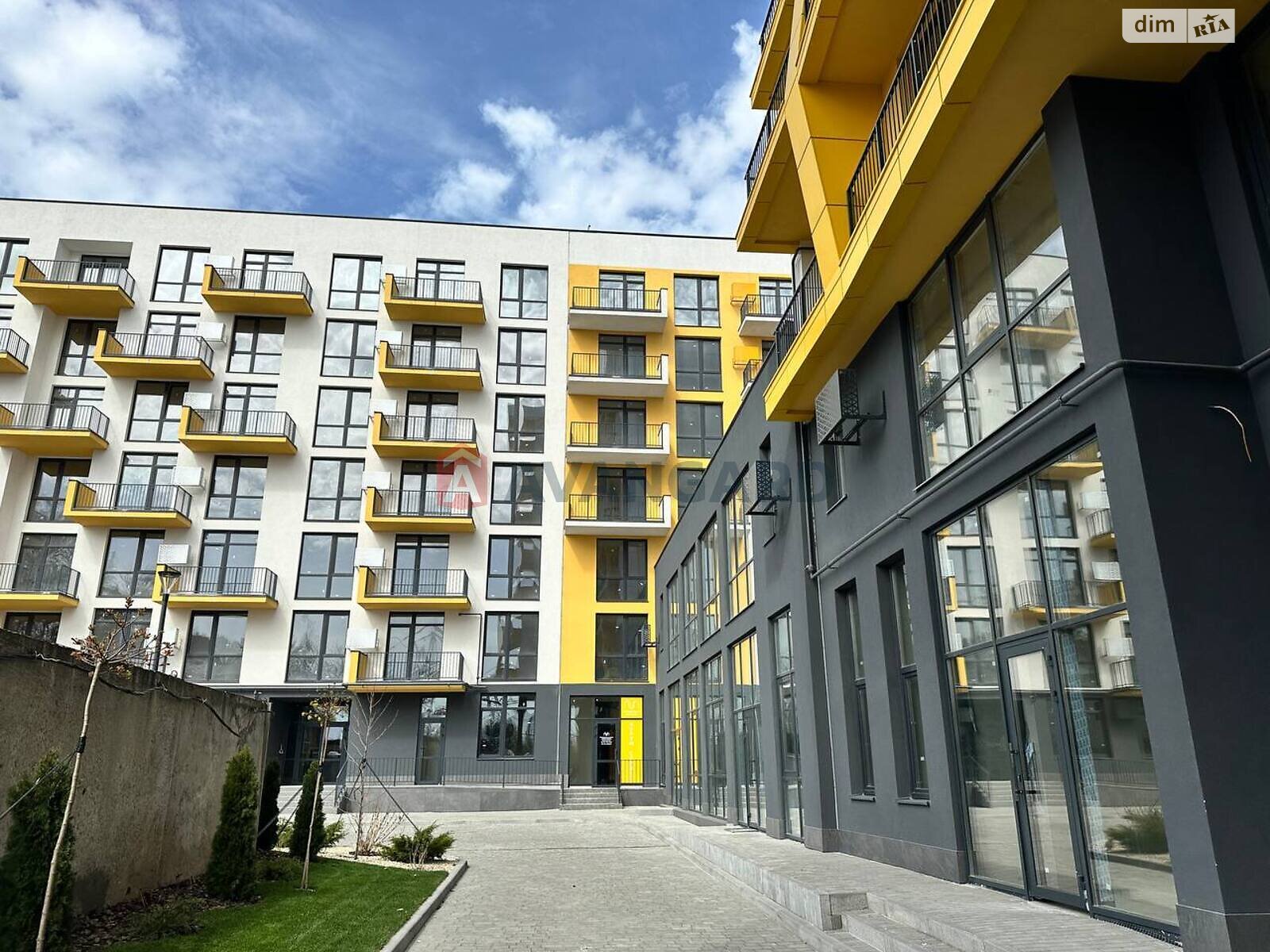 Продажа однокомнатной квартиры в Львове, на ул. Владимира Навроцкого 4, район Сыховский фото 1 Продажа однокомнатной квартиры в Львове, на ул. Владимира Навроцкого 4, район Сыховский фото 1