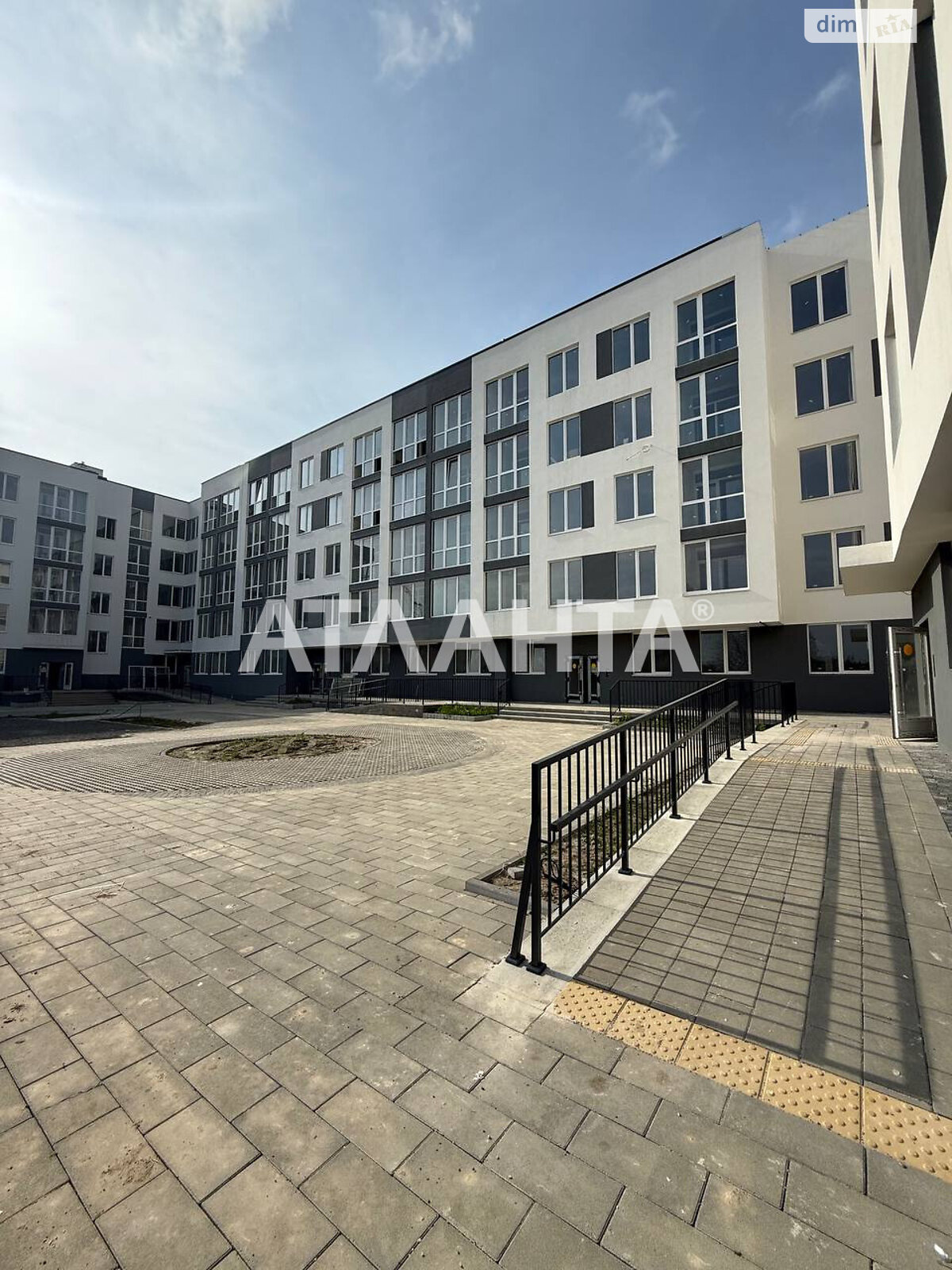 Продажа однокомнатной квартиры в Львове, на ул. Вулецкая, район Сыховский фото 1 Продажа однокомнатной квартиры в Львове, на ул. Вулецкая, район Сыховский фото 1