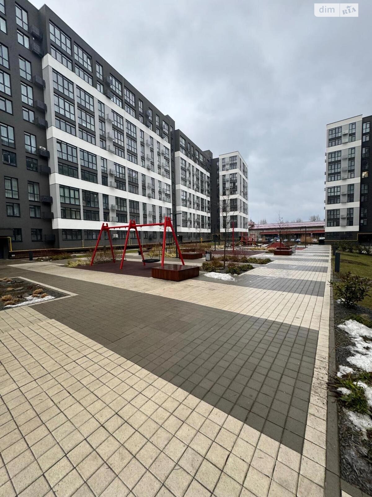 Продаж трикімнатної квартири в Львові, на вул. Зелена 204, район Сихівський фото 1 Продаж трикімнатної квартири в Львові, на вул. Зелена 204, район Сихівський фото 1