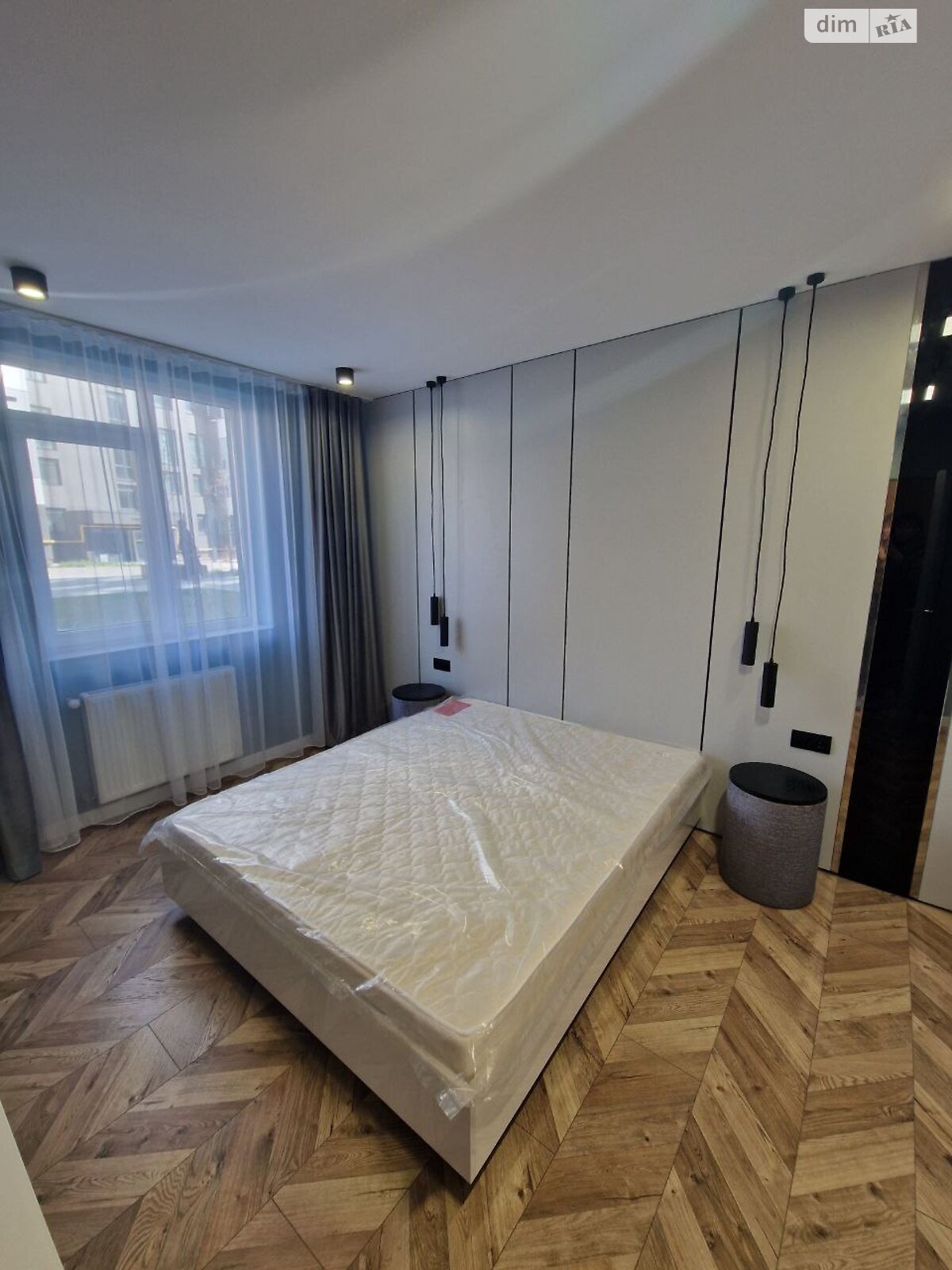 Продаж трикімнатної квартири в Львові, на вул. Зелена, район Сихівський фото 1 Продаж трикімнатної квартири в Львові, на вул. Зелена, район Сихівський фото 1