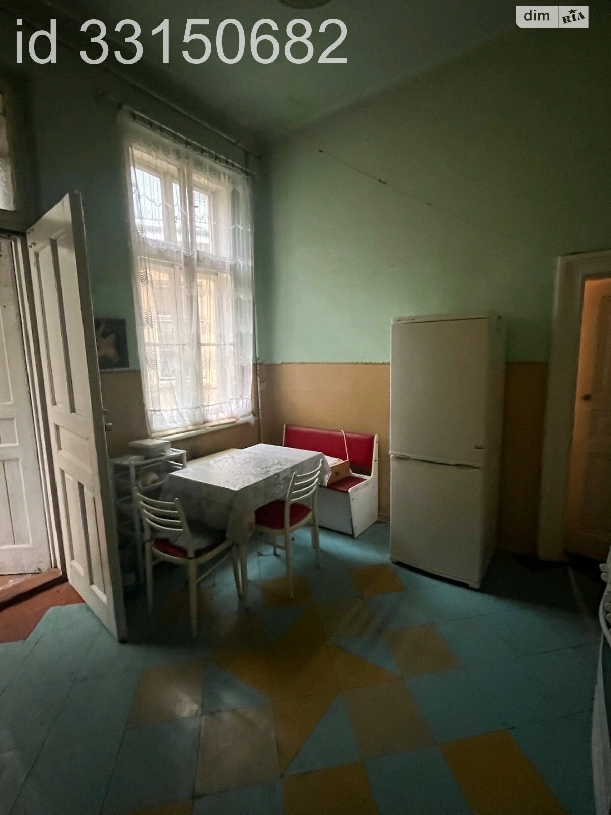 Продажа двухкомнатной квартиры в Львове, на ул. Бандеры Степана, район Центр фото 1 Продажа двухкомнатной квартиры в Львове, на ул. Бандеры Степана, район Центр фото 1