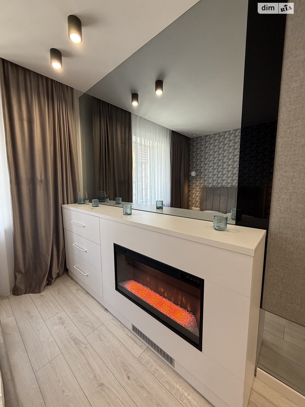 Продажа двухкомнатной квартиры в Львове, на ул. Чорноморская 9, район Центр фото 1 Продажа двухкомнатной квартиры в Львове, на ул. Чорноморская 9, район Центр фото 1