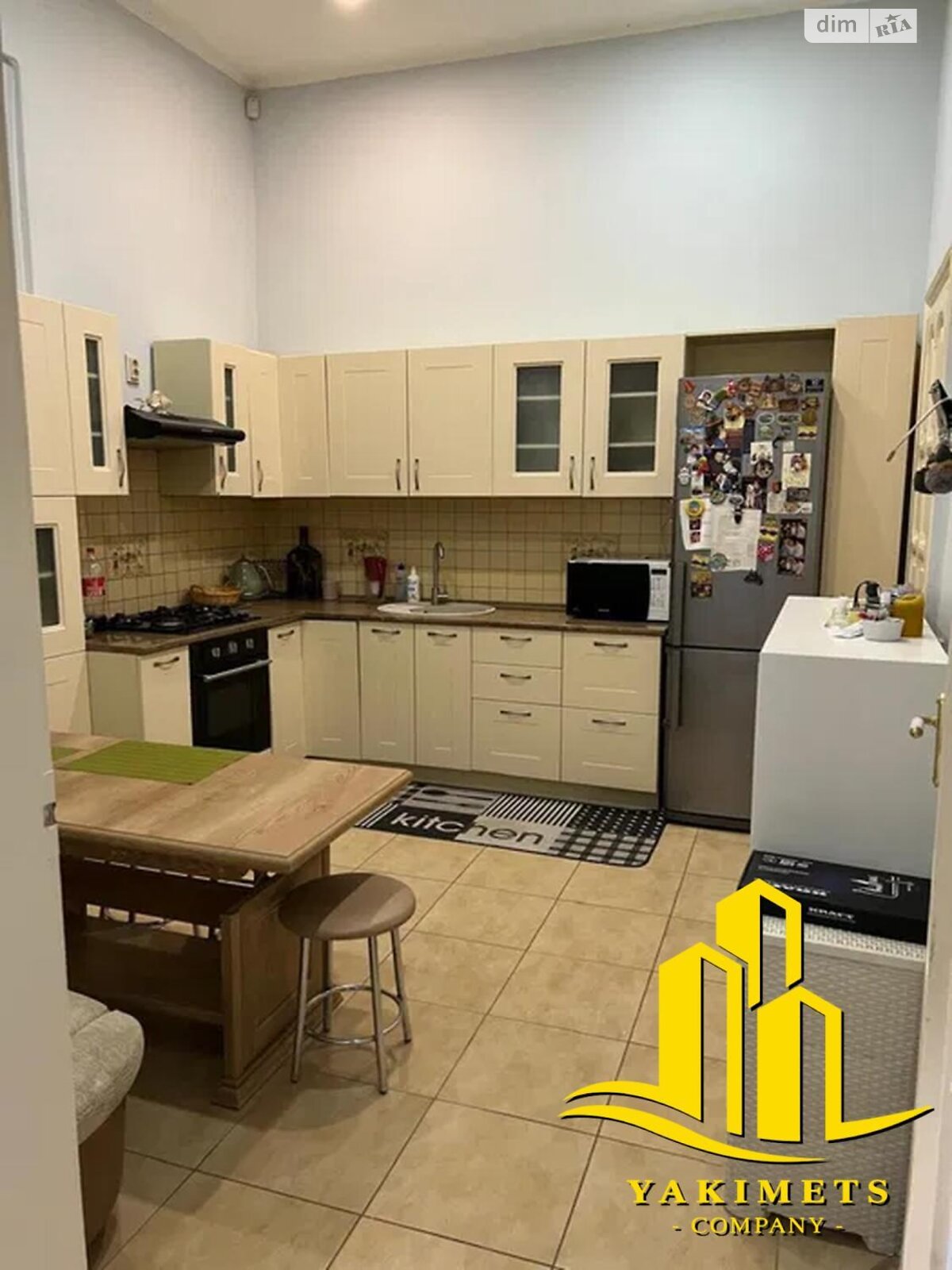 Продаж трикімнатної квартири в Львові, на вул. Дорошенка Петра 44, район Центр фото 1