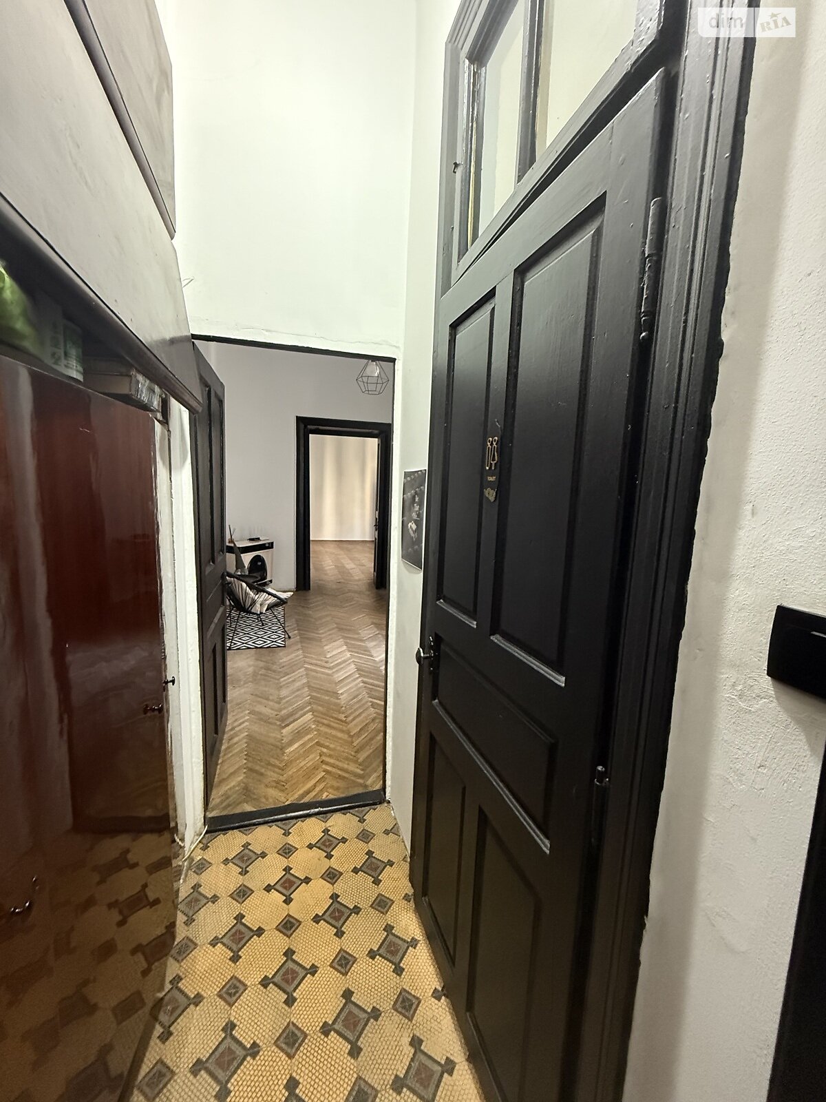 Продажа трехкомнатной квартиры в Львове, на ул. Дорошенко Петра 56, кв. 7, район Центр фото 1