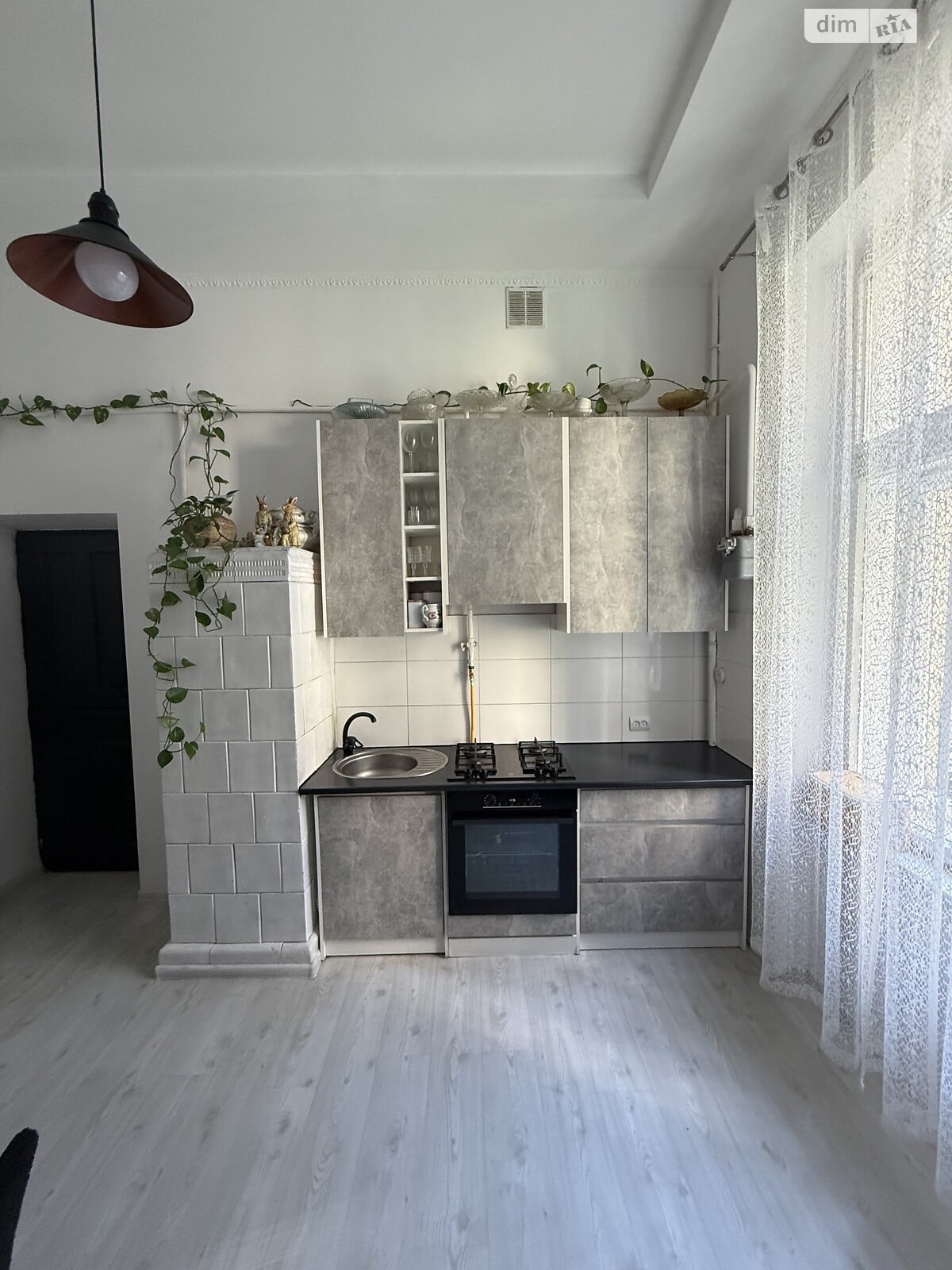 Продажа трехкомнатной квартиры в Львове, на ул. Дорошенко Петра 56, кв. 7, район Центр фото 1