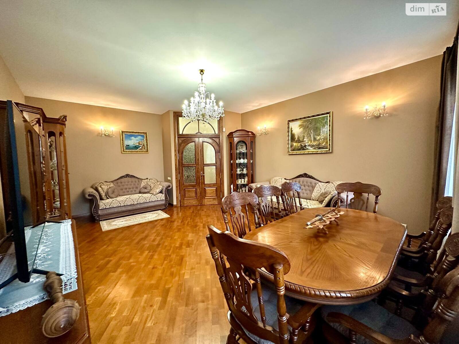 Продажа трехкомнатной квартиры в Львове, на ул. Драгоманова, район Центр фото 1