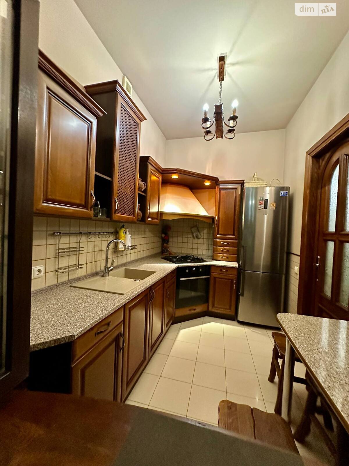 Продажа трехкомнатной квартиры в Львове, на ул. Драгоманова, район Центр фото 1