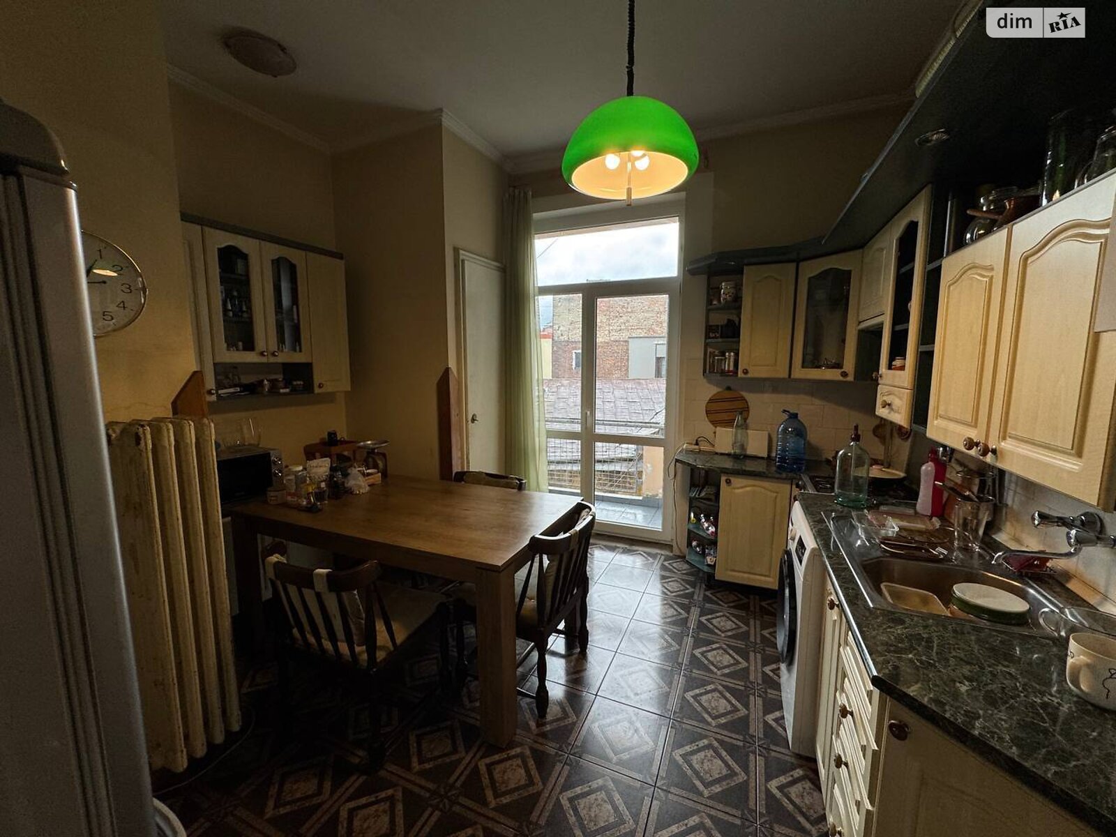 Продаж трикімнатної квартири в Львові, на вул. Дрогобича, район Центр фото 1 Продаж трикімнатної квартири в Львові, на вул. Дрогобича, район Центр фото 1