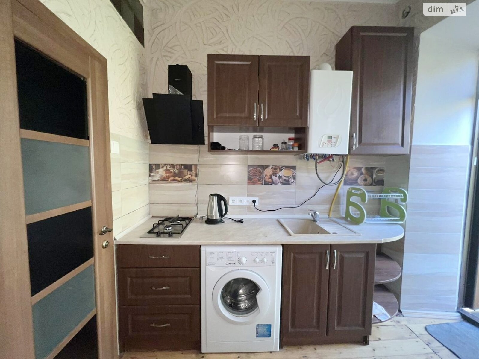 Продаж однокімнатної квартири в Львові, на вул. Дудаєва Джохара, район Центр фото 1 Продаж однокімнатної квартири в Львові, на вул. Дудаєва Джохара, район Центр фото 1