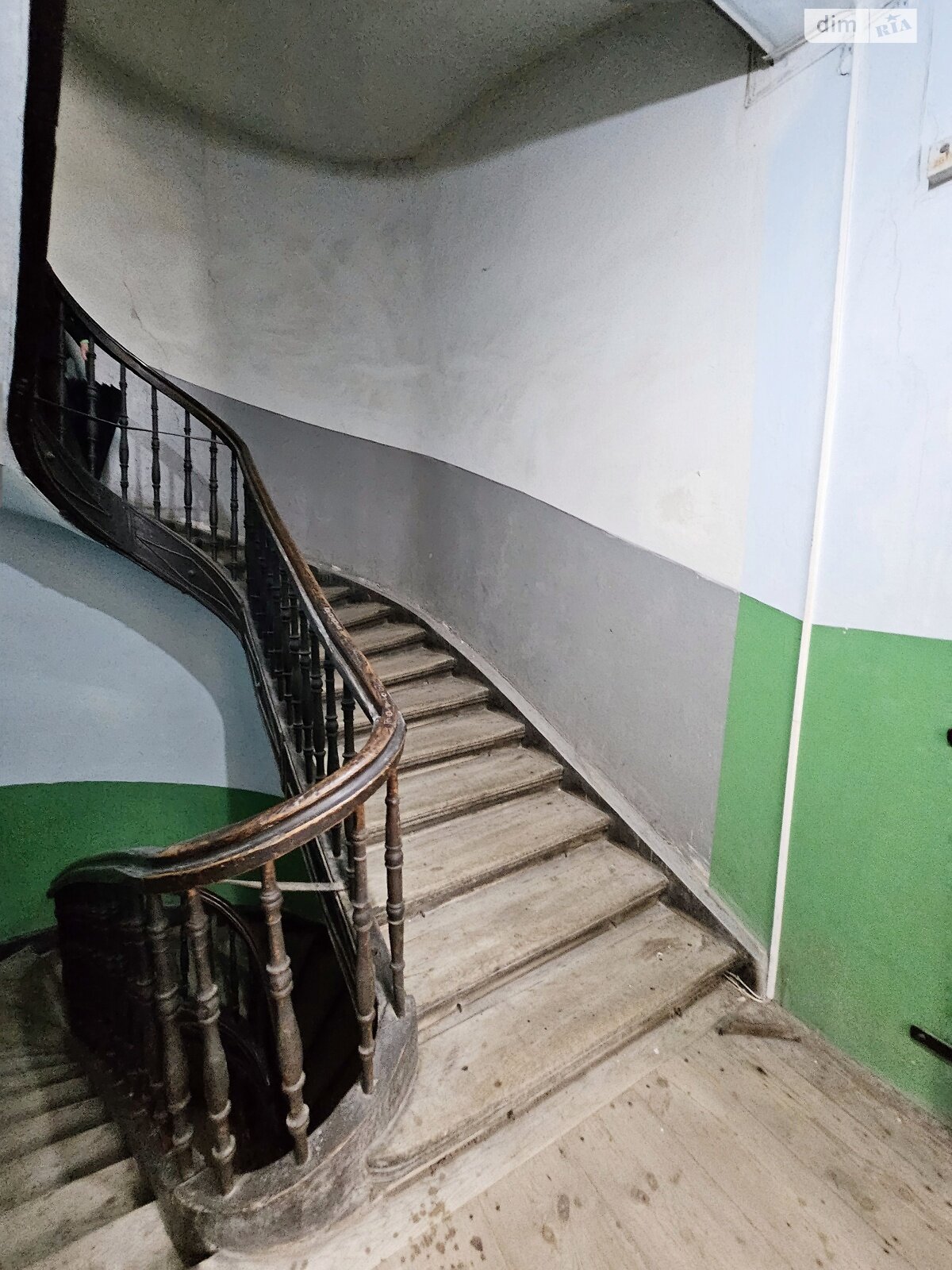 Продаж однокімнатної квартири в Львові, на вул. Дудаєва Джохара, район Центр фото 1 Продаж однокімнатної квартири в Львові, на вул. Дудаєва Джохара, район Центр фото 1
