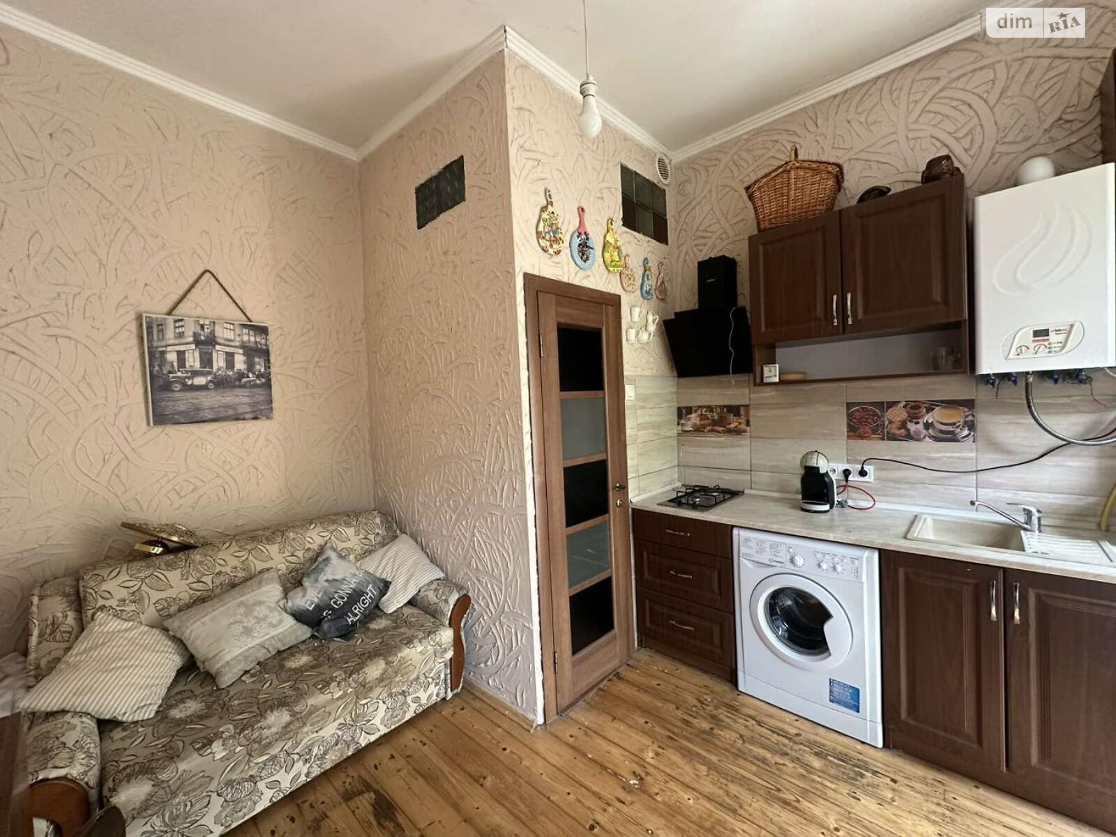 Продаж однокімнатної квартири в Львові, на вул. Дудаєва Джохара 12, район Центр фото 1 Продаж однокімнатної квартири в Львові, на вул. Дудаєва Джохара 12, район Центр фото 1