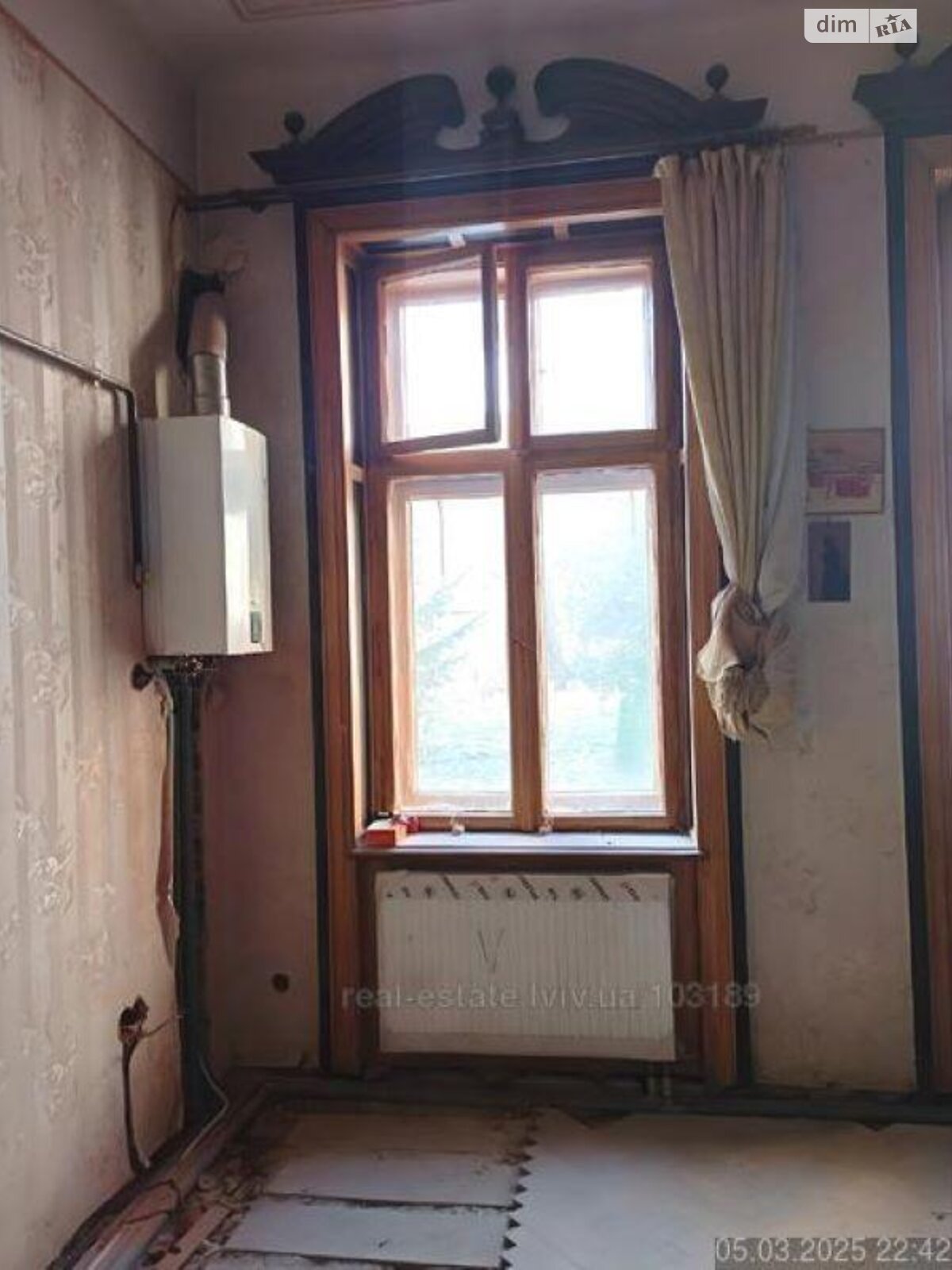Продаж двокімнатної квартири в Львові, на пл. Франка Івана 40, район Центр фото 1 Продаж двокімнатної квартири в Львові, на пл. Франка Івана 40, район Центр фото 1
