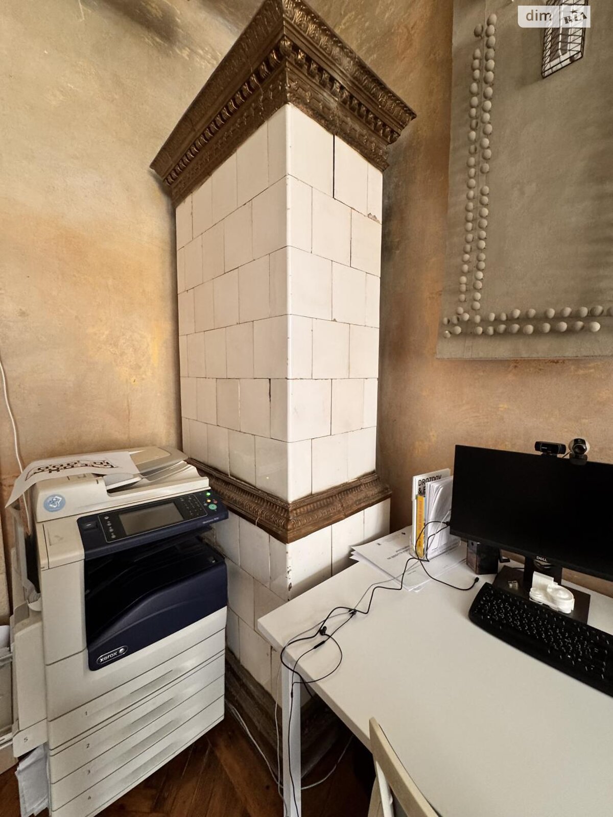 Продажа трехкомнатной квартиры в Львове, на пл. Франко Ивана, район Центр фото 1