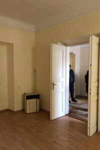 Продажа двухкомнатной квартиры в Львове, на ул. Франко Ивана, район Центр фото 2