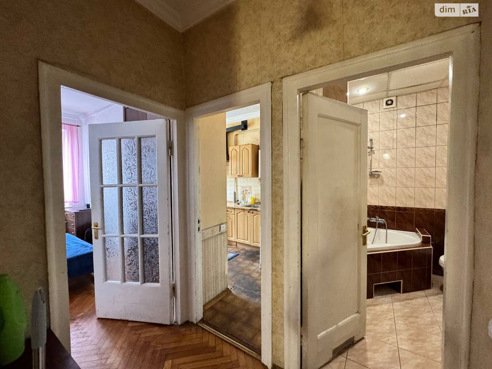 Продажа двухкомнатной квартиры в Львове, на ул. Гнатюка Академика 3, кв. 17, район Центр фото 1 Продажа двухкомнатной квартиры в Львове, на ул. Гнатюка Академика 3, кв. 17, район Центр фото 1