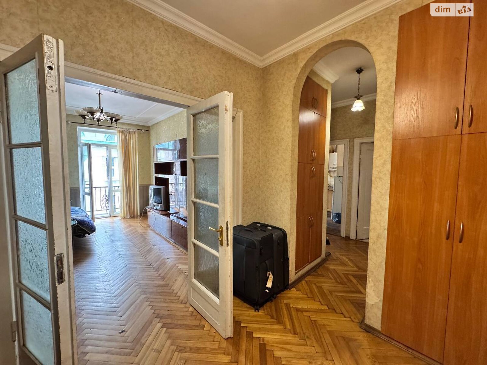 Продажа двухкомнатной квартиры в Львове, на ул. Гнатюка Академика 3, кв. 17, район Центр фото 1 Продажа двухкомнатной квартиры в Львове, на ул. Гнатюка Академика 3, кв. 17, район Центр фото 1