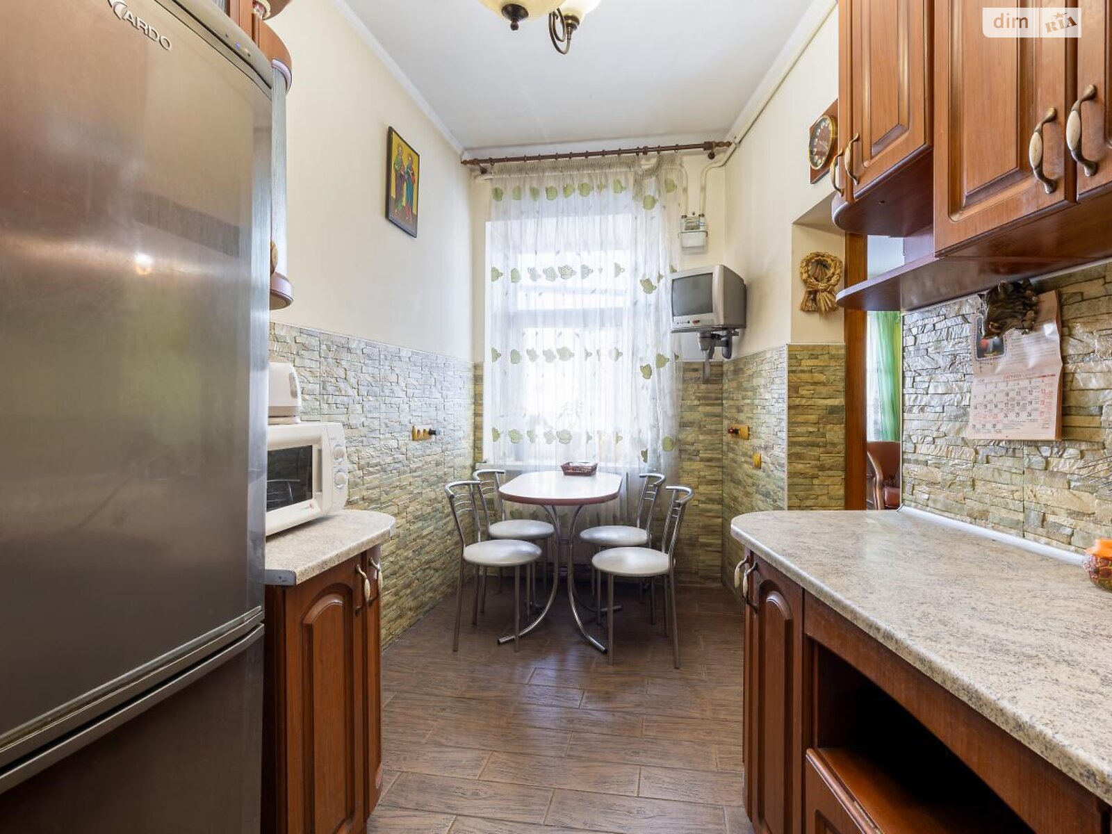 Продажа трехкомнатной квартиры в Львове, на ул. Гнатюка Академика, район Центр фото 1 Продажа трехкомнатной квартиры в Львове, на ул. Гнатюка Академика, район Центр фото 1