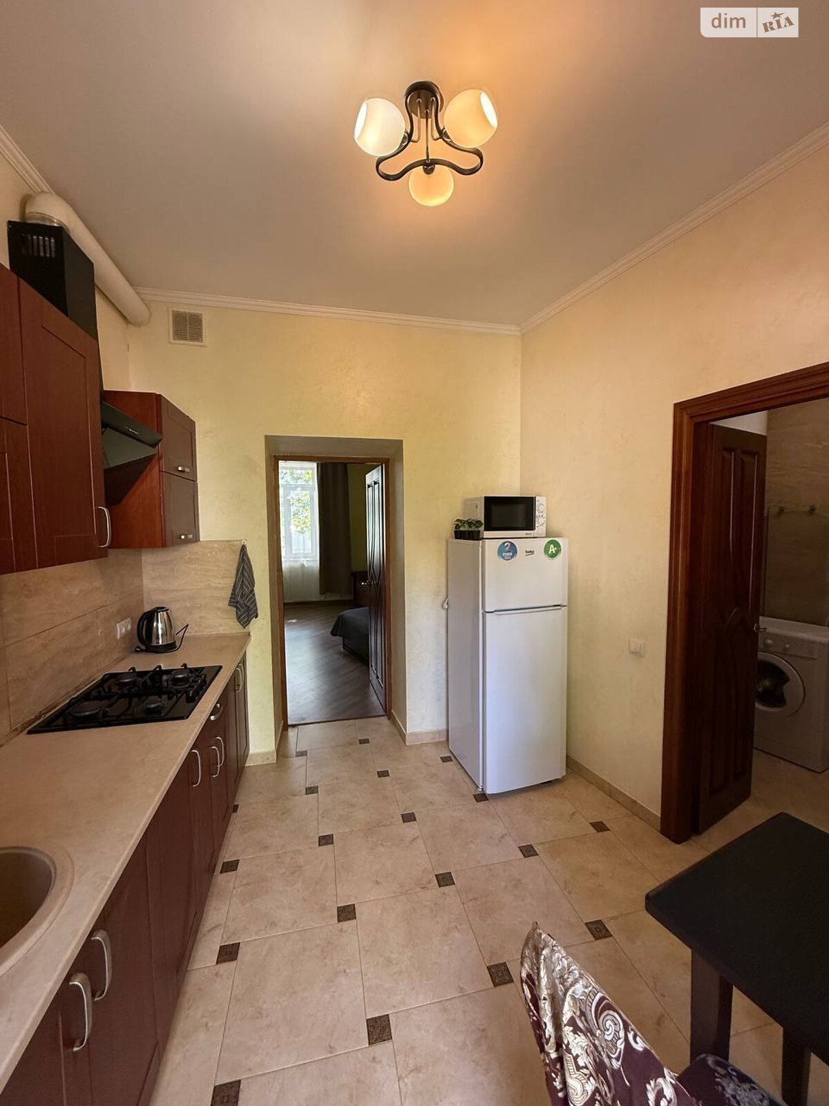 Продаж однокімнатної квартири в Львові, на вул. Хмельницького Богдана 55, район Центр фото 1 Продаж однокімнатної квартири в Львові, на вул. Хмельницького Богдана 55, район Центр фото 1