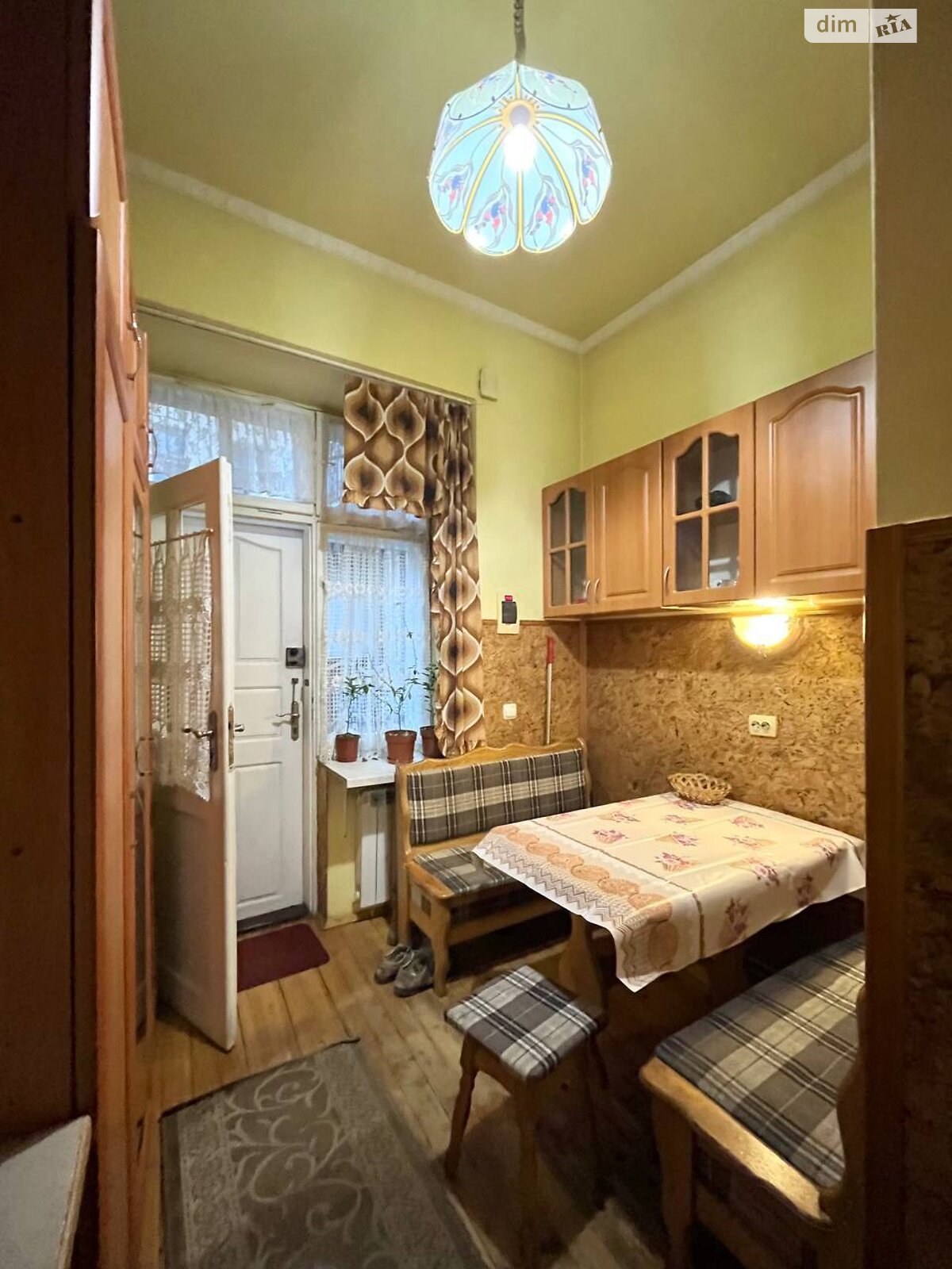 Продажа двухкомнатной квартиры в Львове, на ул. Хмельницкого Богдана 49, район Центр фото 1