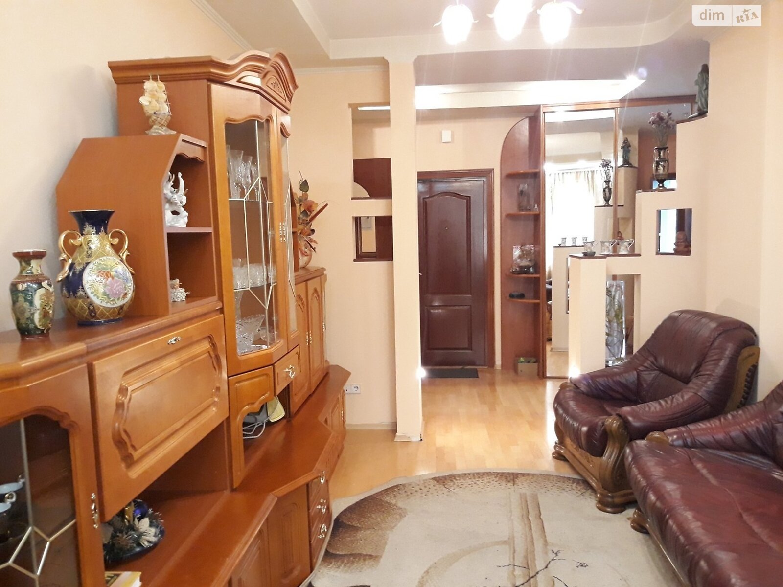 Продажа трехкомнатной квартиры в Львове, на ул. Княжа 12, район Центр фото 1 Продажа трехкомнатной квартиры в Львове, на ул. Княжа 12, район Центр фото 1