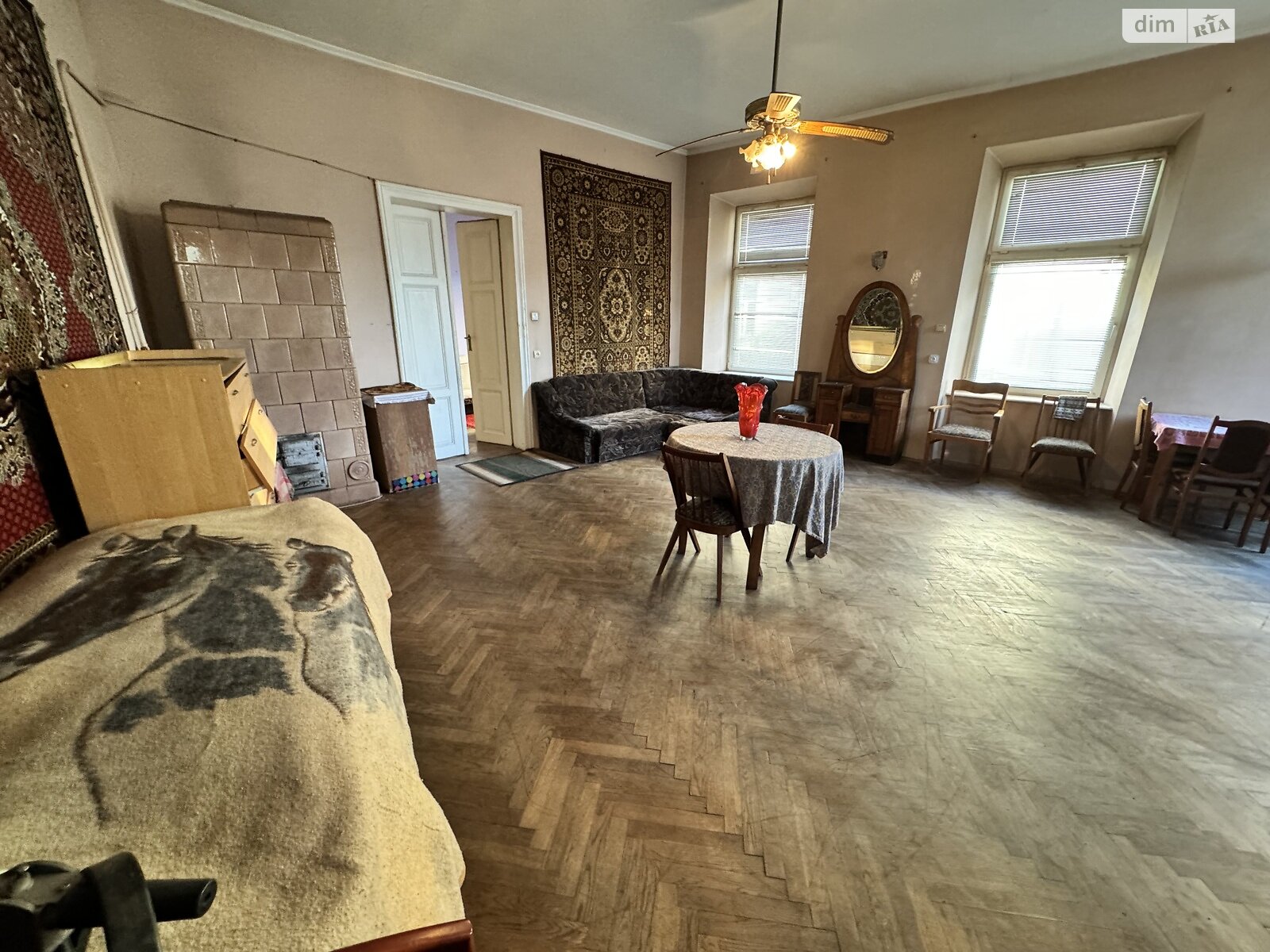 Продажа трехкомнатной квартиры в Львове, на ул. Князя Романа 11, район Центр фото 1 Продажа трехкомнатной квартиры в Львове, на ул. Князя Романа 11, район Центр фото 1