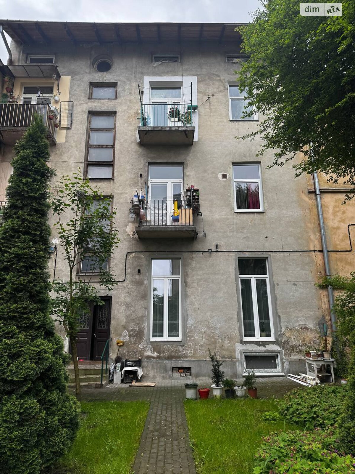 Продажа двухкомнатной квартиры в Львове, на ул. Кобылянской 16, район Центр фото 1 Продажа двухкомнатной квартиры в Львове, на ул. Кобылянской 16, район Центр фото 1