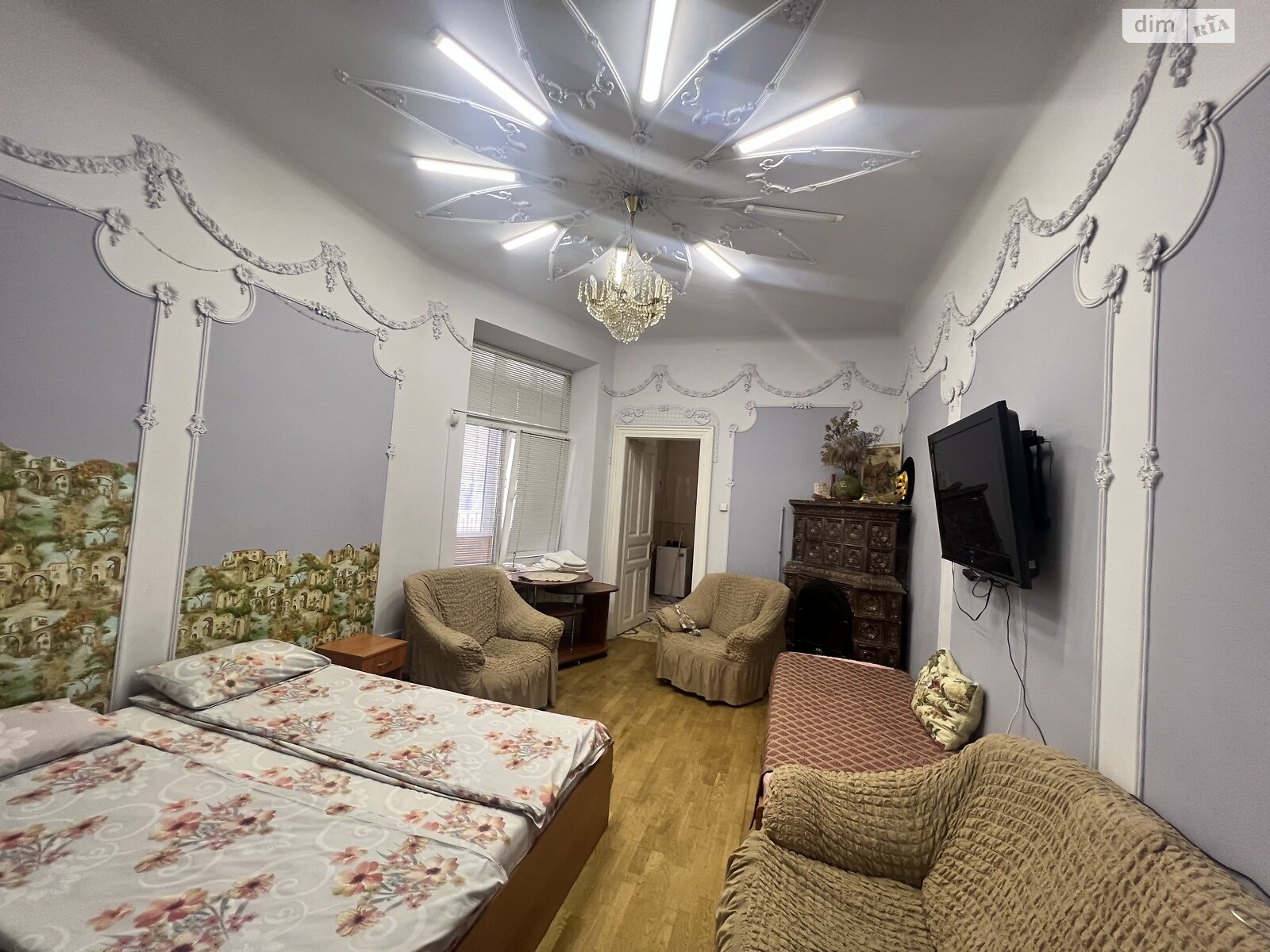 Продажа трехкомнатной квартиры в Львове, на ул. Коцюбинского, район Центр фото 1 Продажа трехкомнатной квартиры в Львове, на ул. Коцюбинского, район Центр фото 1