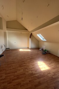 Продаж трикімнатної квартири в Львові, на вул. Кривоноса Максима, район Центр фото 2