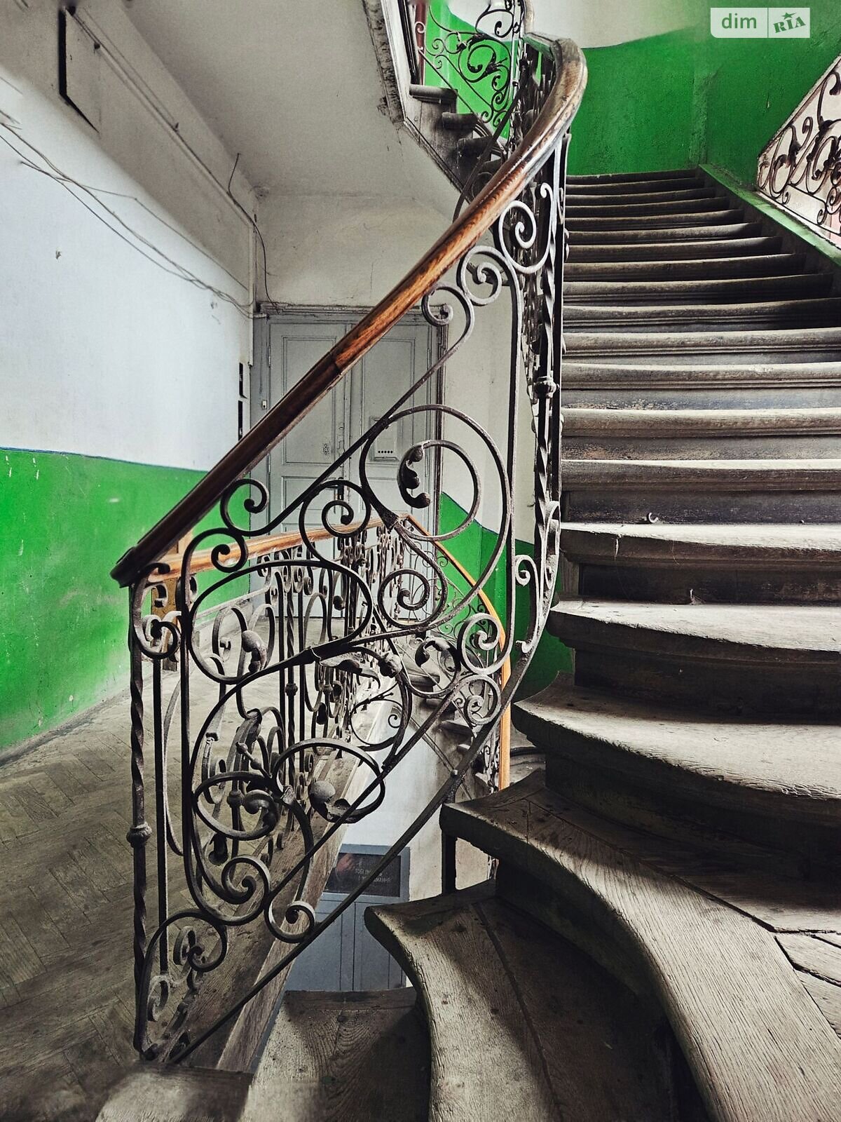 Продажа двухкомнатной квартиры в Львове, на ул. Кулиша Пантелеймона, район Центр фото 1 Продажа двухкомнатной квартиры в Львове, на ул. Кулиша Пантелеймона, район Центр фото 1