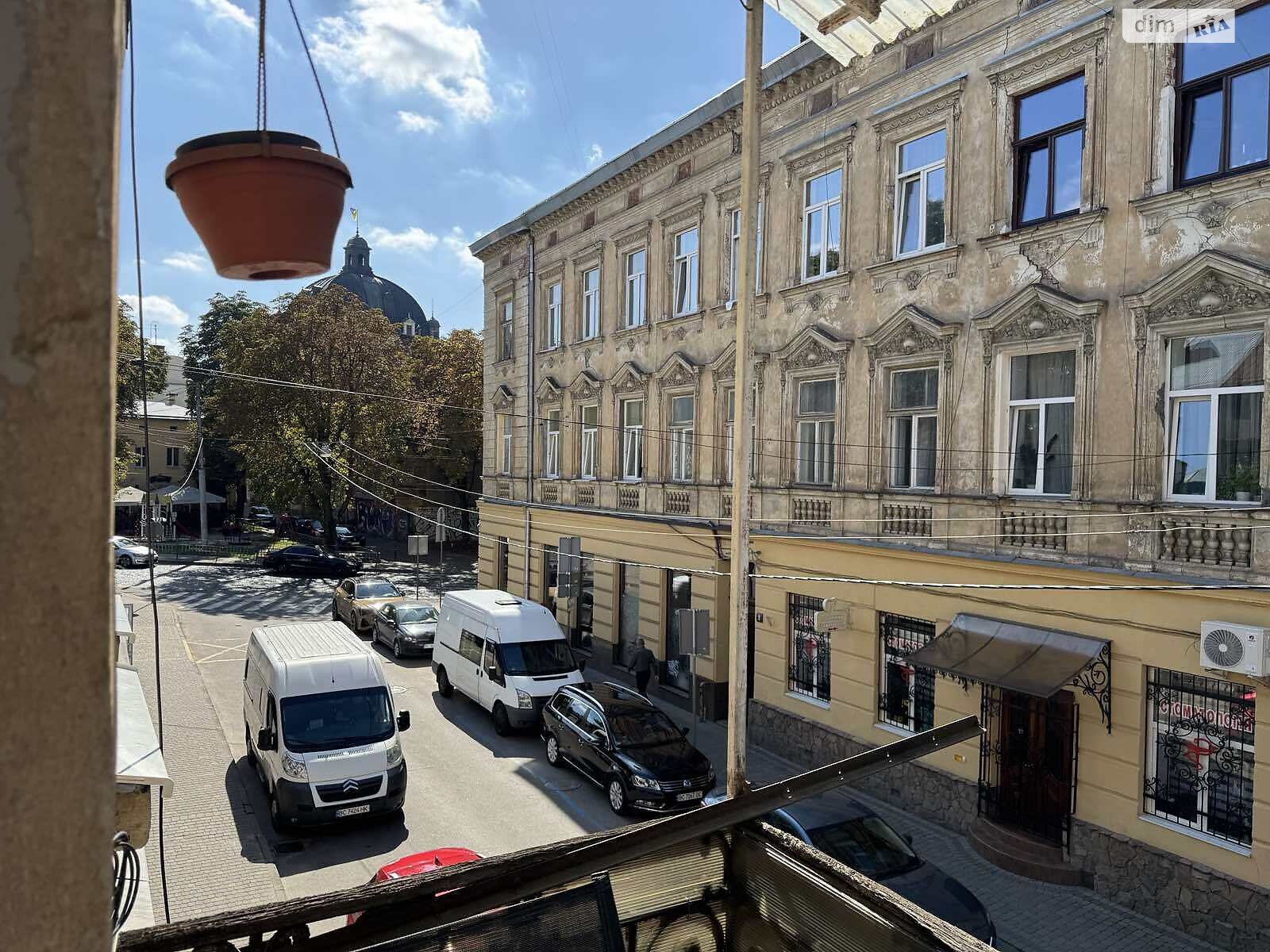 Продажа двухкомнатной квартиры в Львове, на ул. Лазневая 8, район Центр фото 1 Продажа двухкомнатной квартиры в Львове, на ул. Лазневая 8, район Центр фото 1