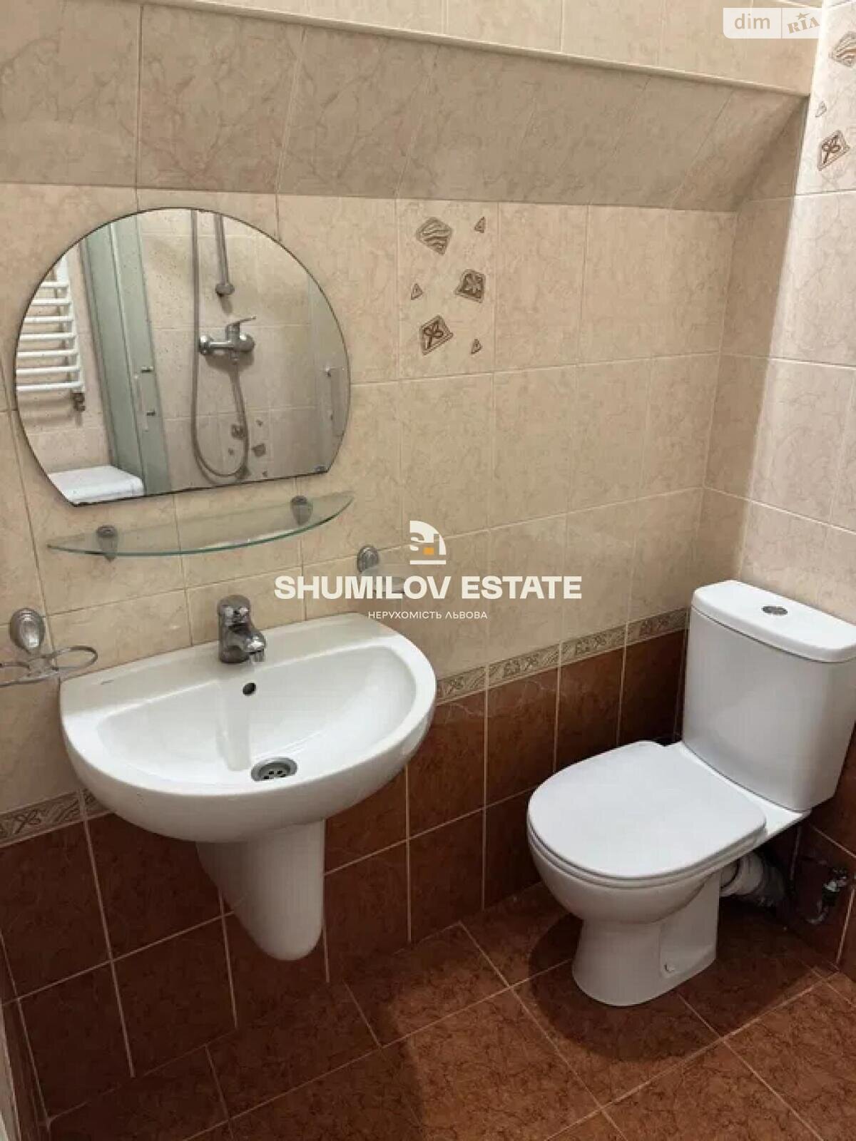 Продажа двухкомнатной квартиры в Львове, на ул. Лазневая 8, район Центр фото 1 Продажа двухкомнатной квартиры в Львове, на ул. Лазневая 8, район Центр фото 1