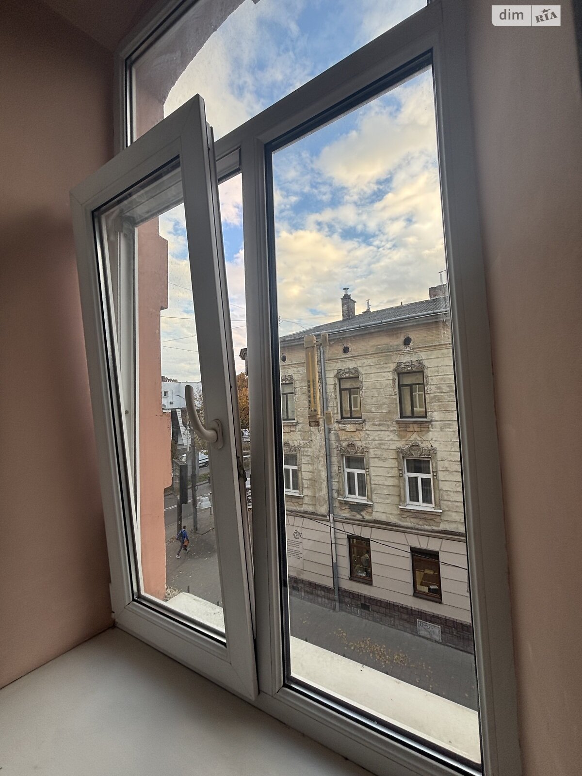 Продажа двухкомнатной квартиры в Львове, на ул. Медовая, район Центр фото 1