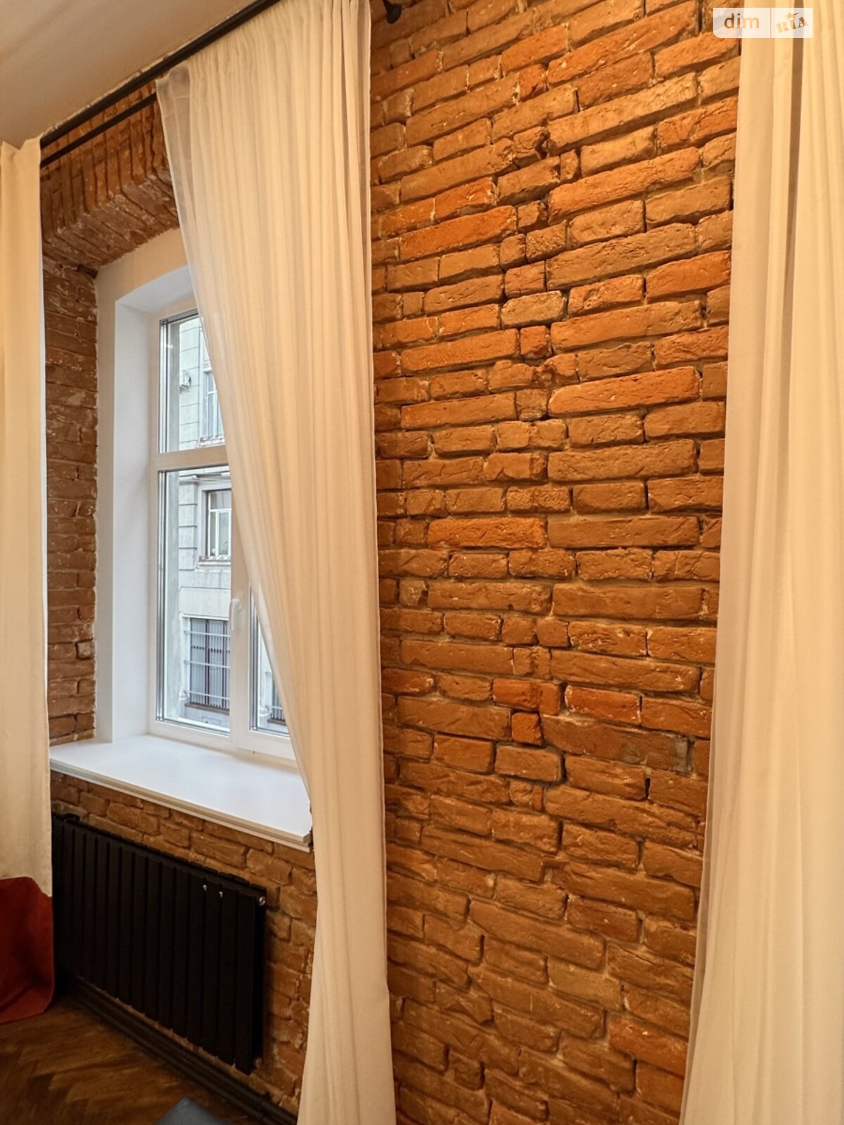 Продажа трехкомнатной квартиры в Львове, на ул. Менцинского 1, кв. 777, район Центр фото 1 Продажа трехкомнатной квартиры в Львове, на ул. Менцинского 1, кв. 777, район Центр фото 1