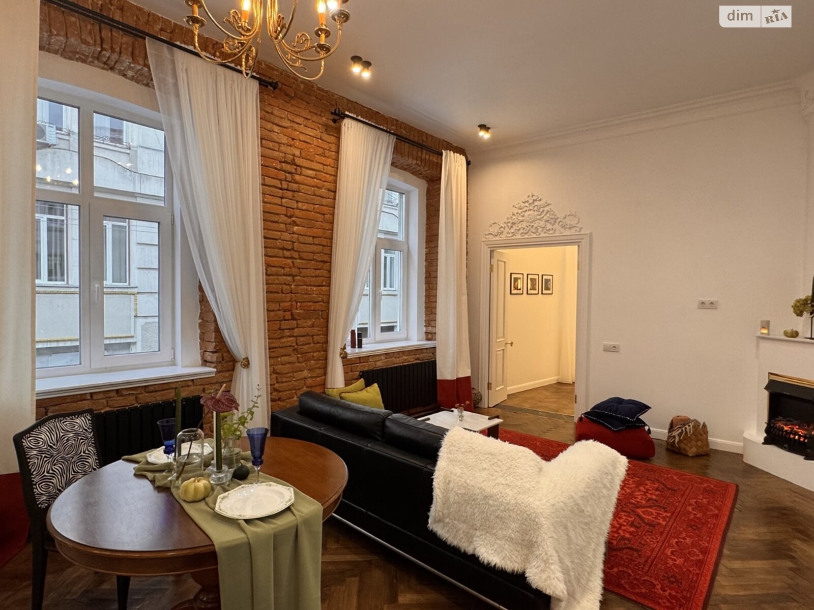 Продажа трехкомнатной квартиры в Львове, на ул. Менцинского 1, кв. 777, район Центр фото 1 Продажа трехкомнатной квартиры в Львове, на ул. Менцинского 1, кв. 777, район Центр фото 1