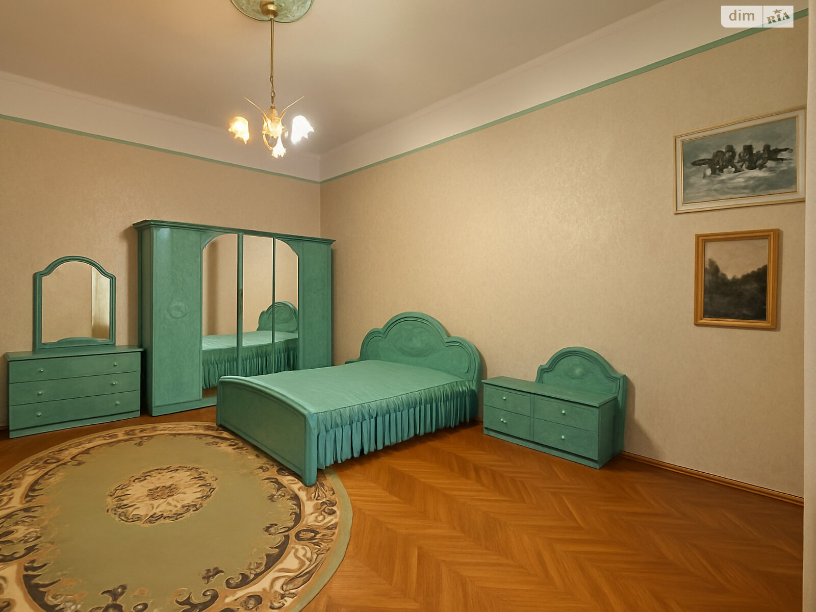 Продажа четырехкомнатной квартиры в Львове, на пл. Генерала Петра Григоренко 4, район Центр фото 1