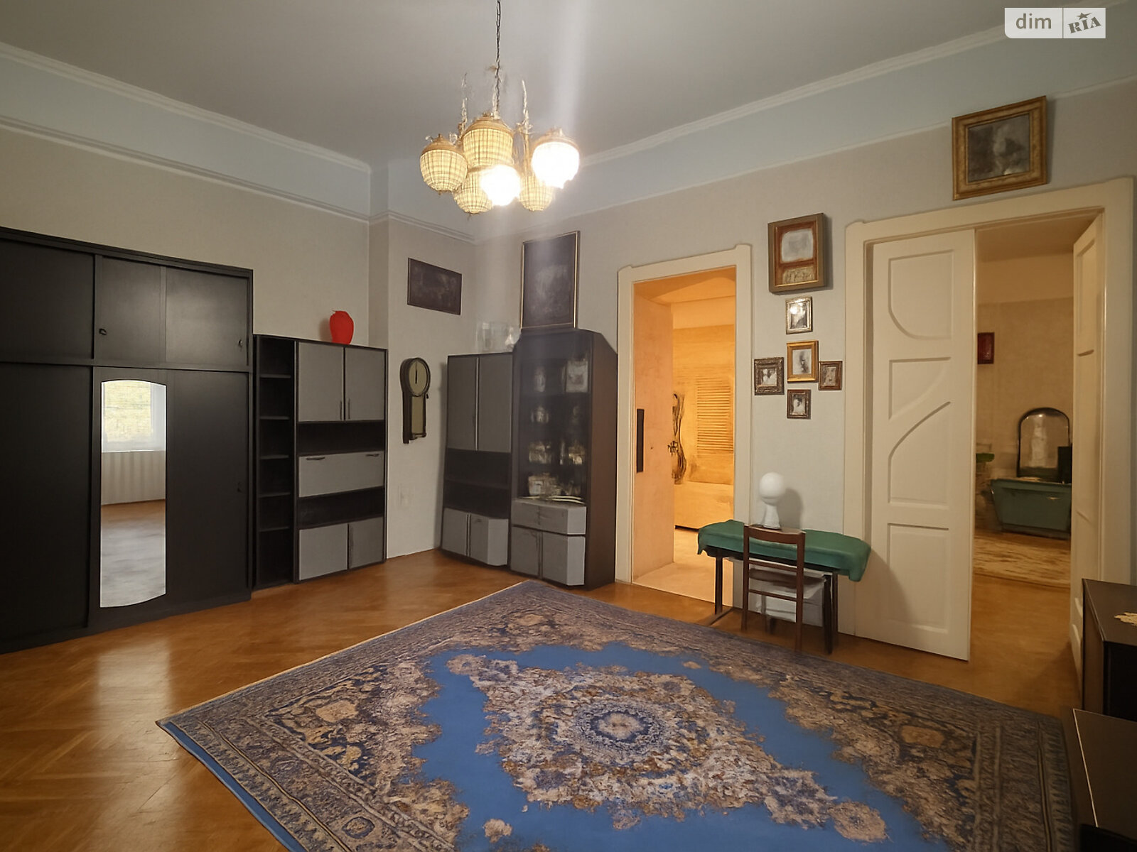Продажа четырехкомнатной квартиры в Львове, на пл. Генерала Петра Григоренко 4, район Центр фото 1