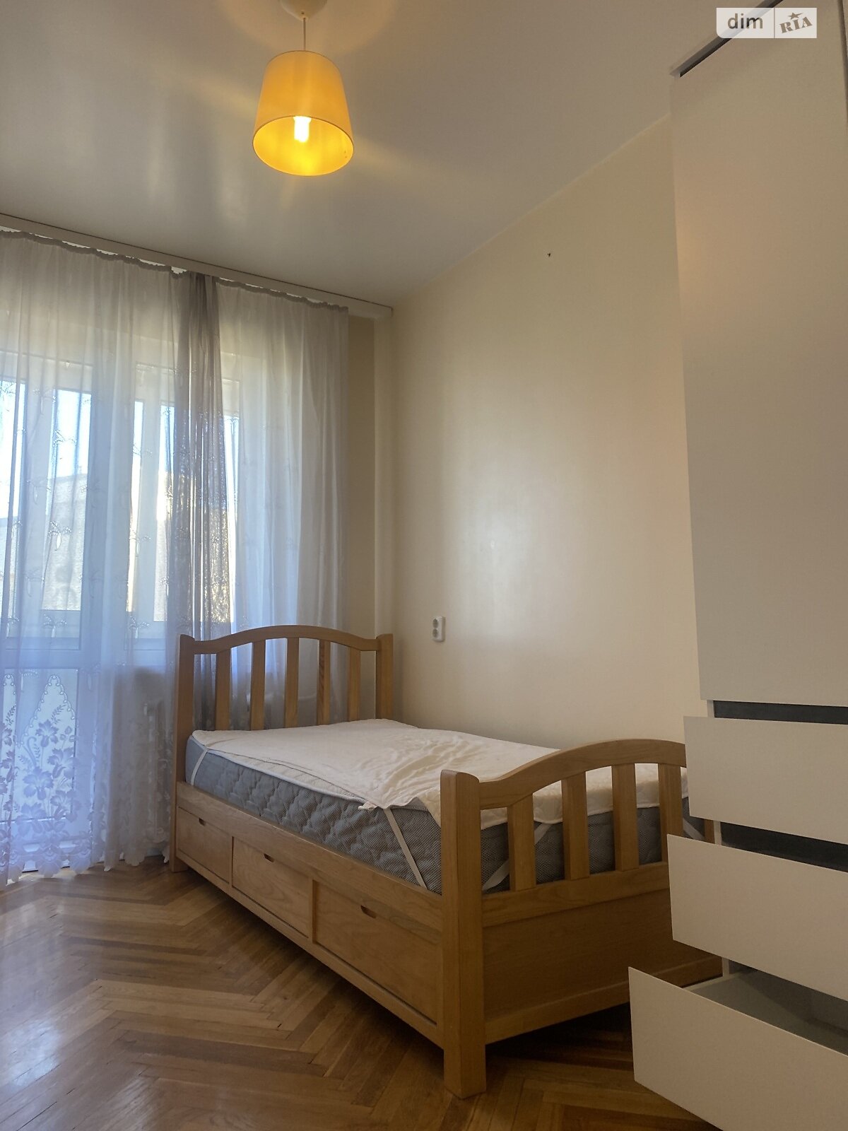 Продажа трехкомнатной квартиры в Львове, на ул. Научная, район Центр фото 1 Продажа трехкомнатной квартиры в Львове, на ул. Научная, район Центр фото 1