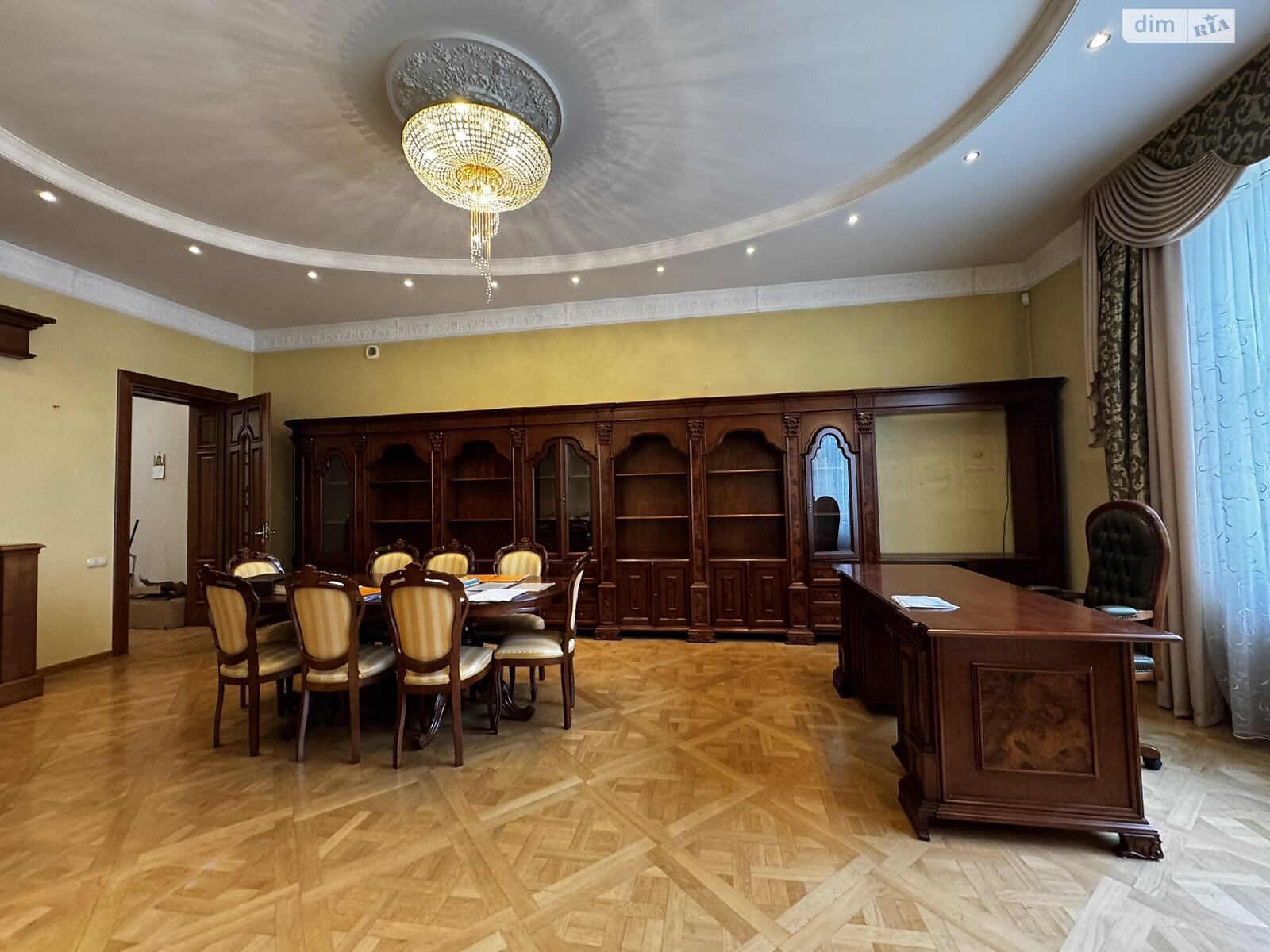 Продаж п`ятикімнатної квартири в Львові, на вул. Новаківського Олекси 8, район Центр фото 1 Продаж п`ятикімнатної квартири в Львові, на вул. Новаківського Олекси 8, район Центр фото 1
