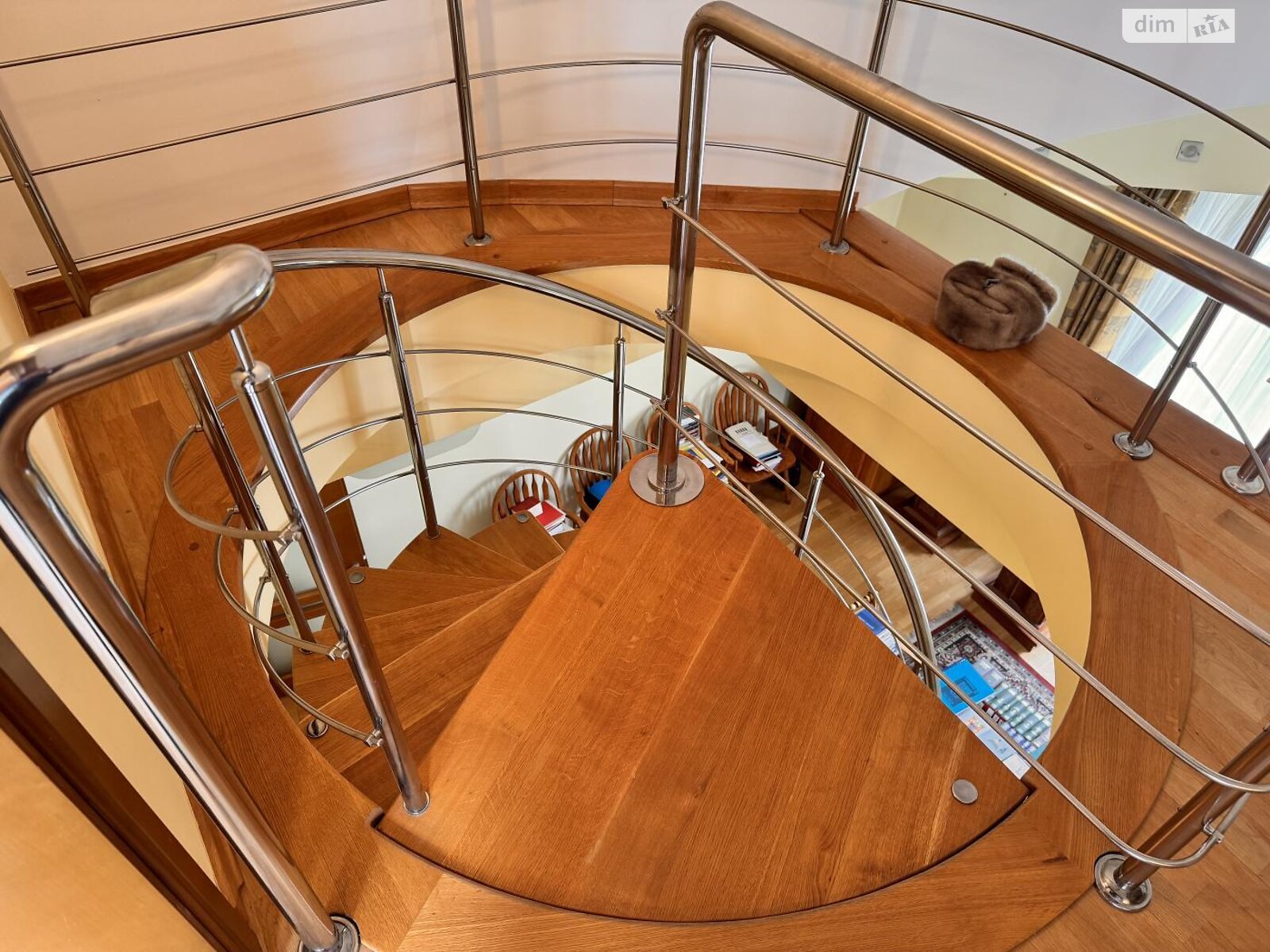 Продажа пятикомнатной квартиры в Львове, на ул. Новакивского Олексы 8, район Центр фото 1 Продажа пятикомнатной квартиры в Львове, на ул. Новакивского Олексы 8, район Центр фото 1