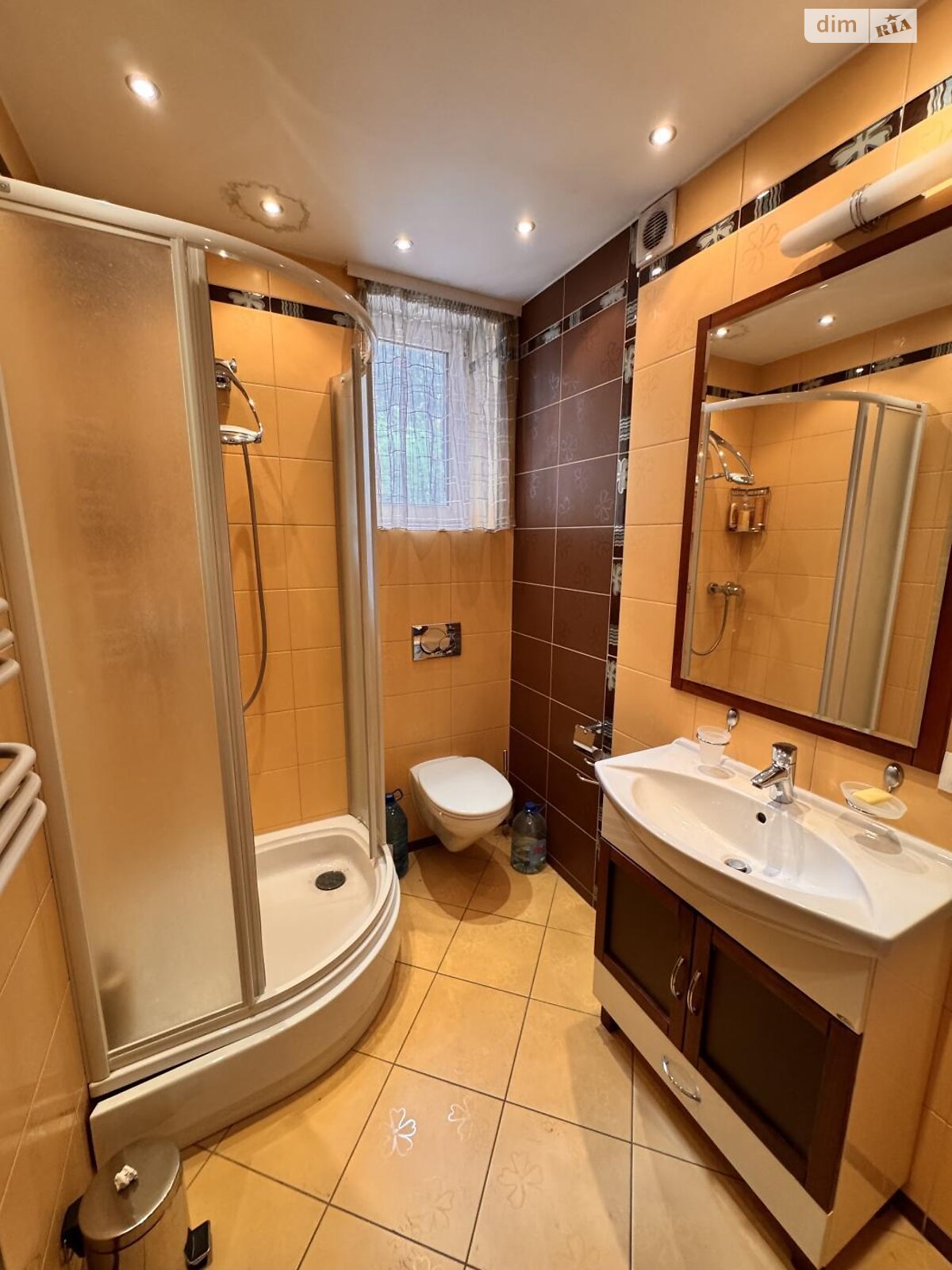 Продажа пятикомнатной квартиры в Львове, на ул. Новакивского Олексы 8, район Центр фото 1 Продажа пятикомнатной квартиры в Львове, на ул. Новакивского Олексы 8, район Центр фото 1