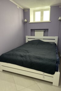 Продаж двокімнатної квартири в Львові, на вул. Під Дубом, кв. 1, район Центр фото 2