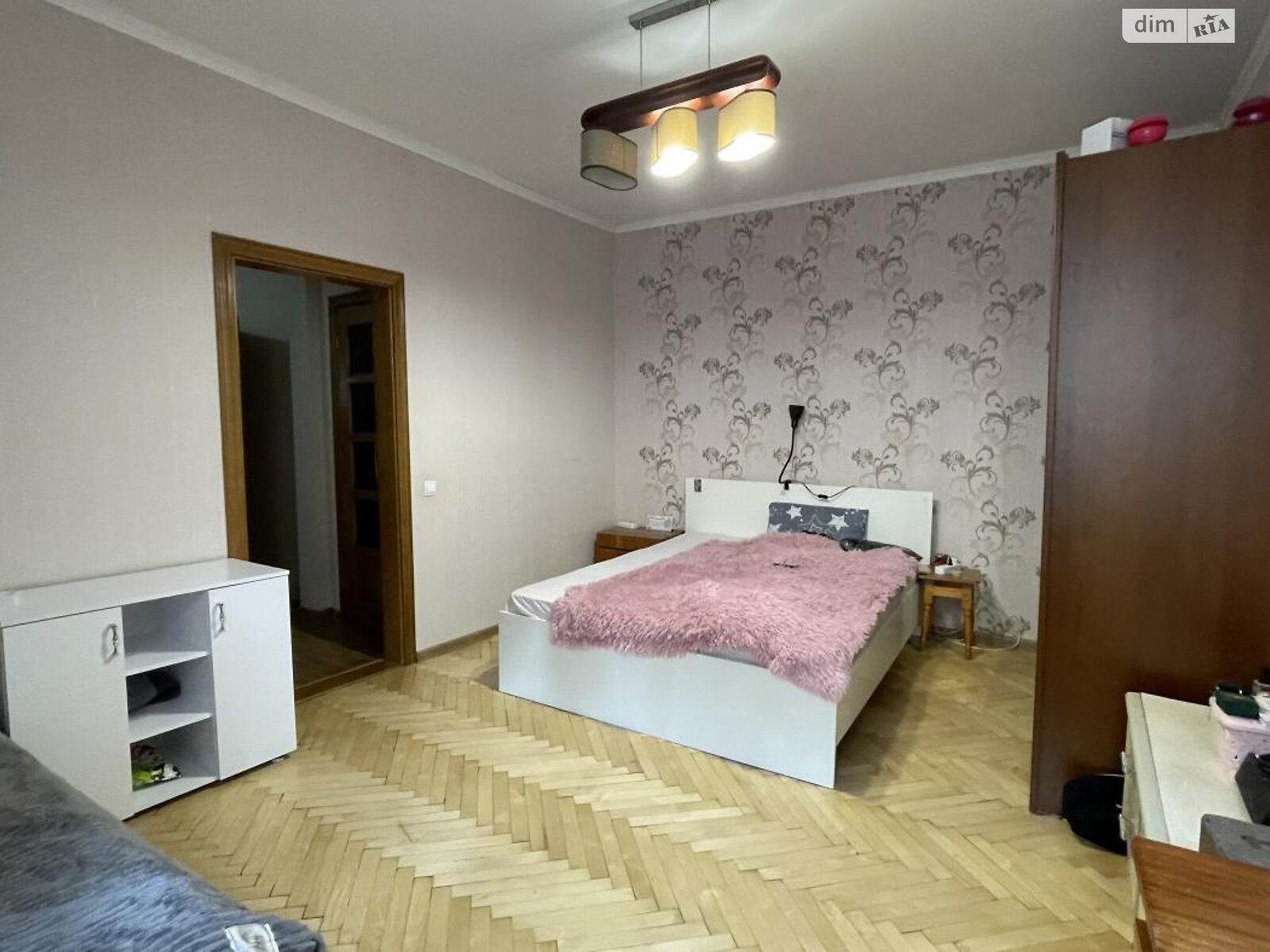 Продаж двокімнатної квартири в Львові, на вул. Джерельна 34, район Центр фото 1 Продаж двокімнатної квартири в Львові, на вул. Джерельна 34, район Центр фото 1