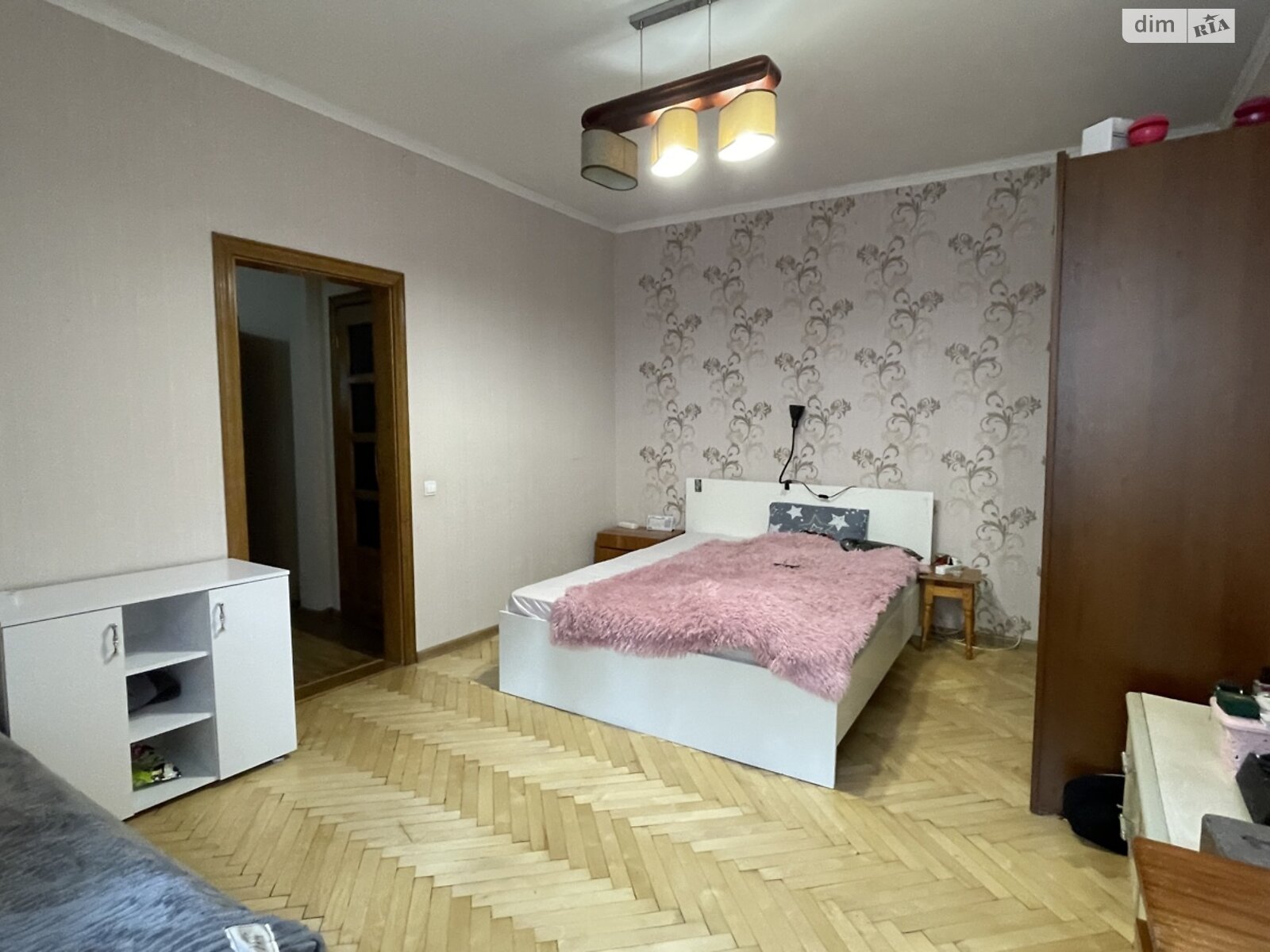 Продаж двокімнатної квартири в Львові, на вул. Джерельна 32, район Центр фото 1 Продаж двокімнатної квартири в Львові, на вул. Джерельна 32, район Центр фото 1