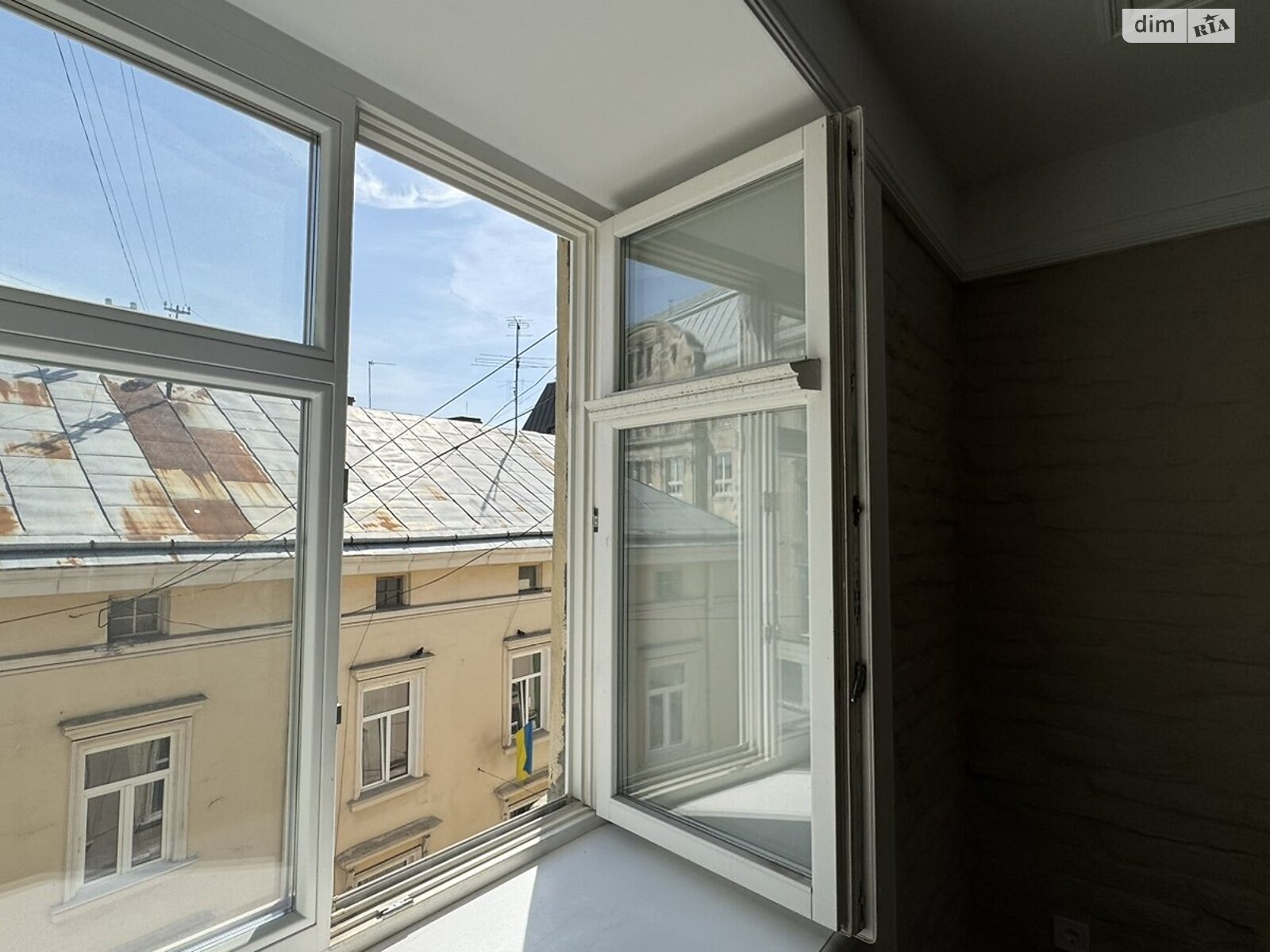 Продаж однокімнатної квартири в Львові, на вул. Рогатинців Братів 7, район Галицький фото 1 Продаж однокімнатної квартири в Львові, на вул. Рогатинців Братів 7, район Галицький фото 1